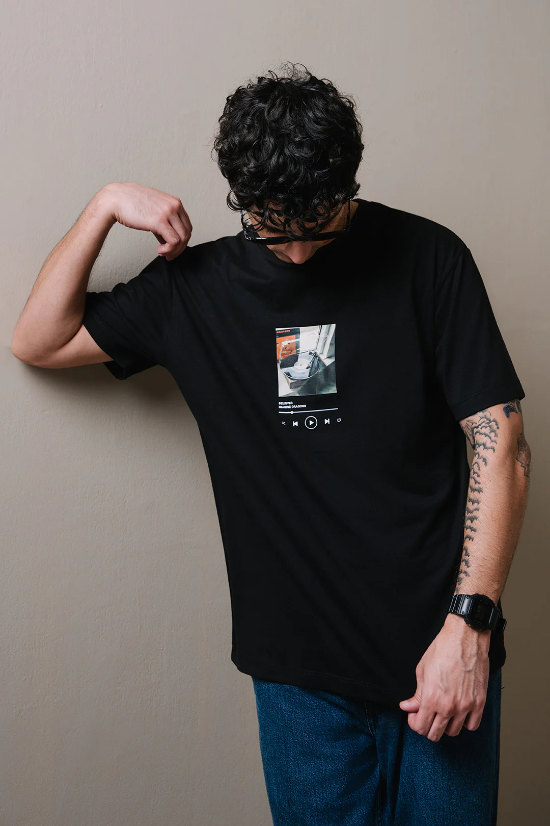 Graphic T-Shirt - R119 - Image 2