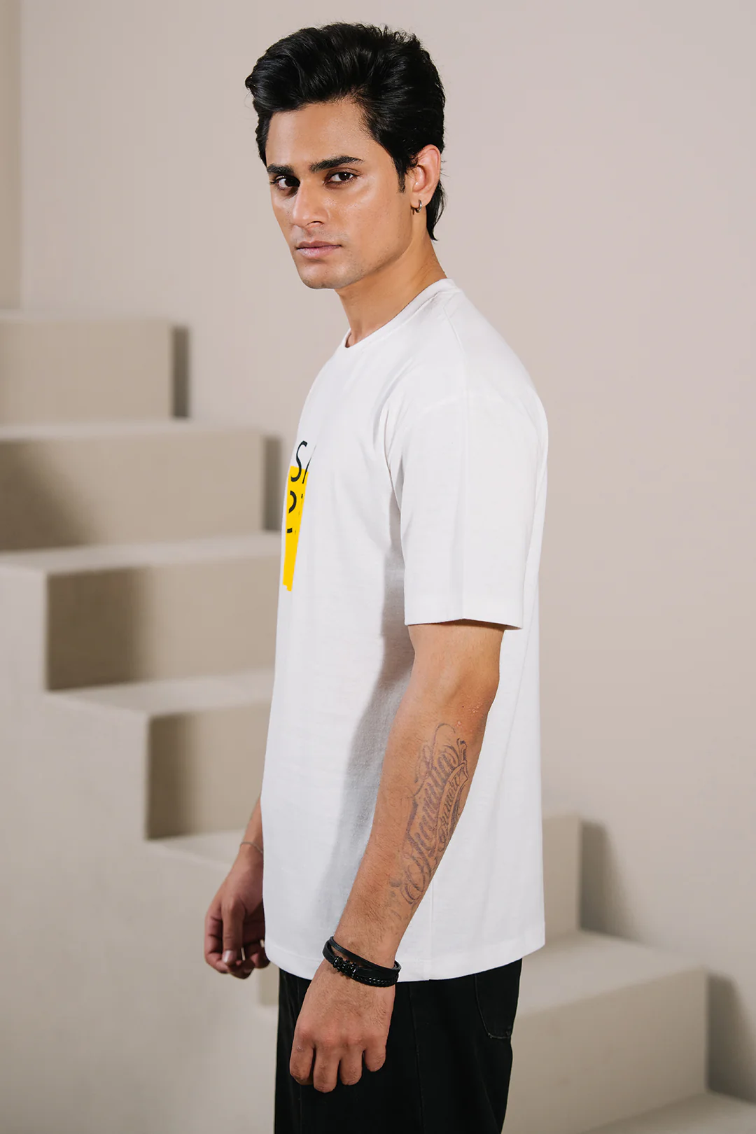 Graphic T-Shirt - R132 - Image 3