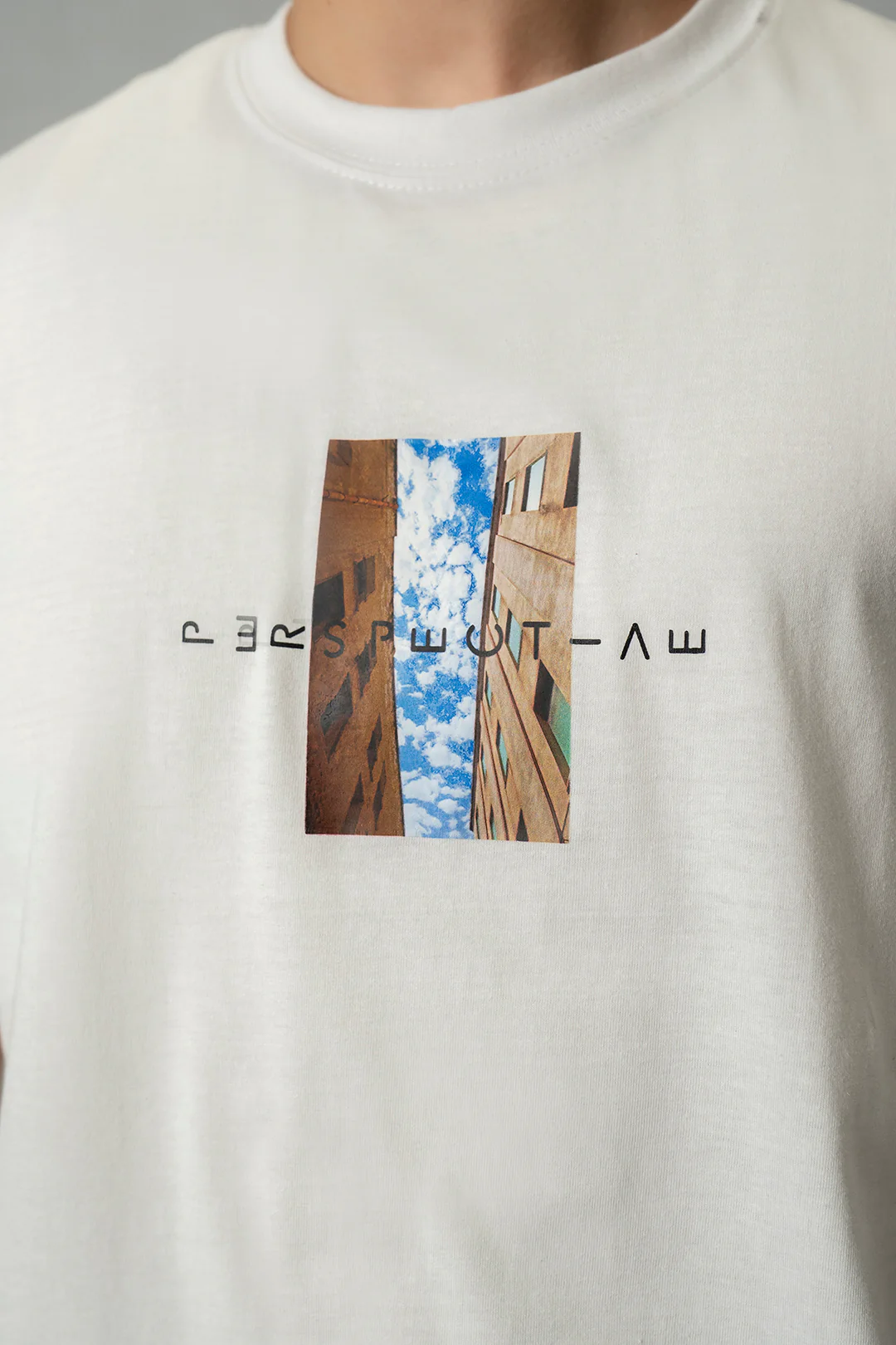 Graphic T-Shirt - R133 - Image 5