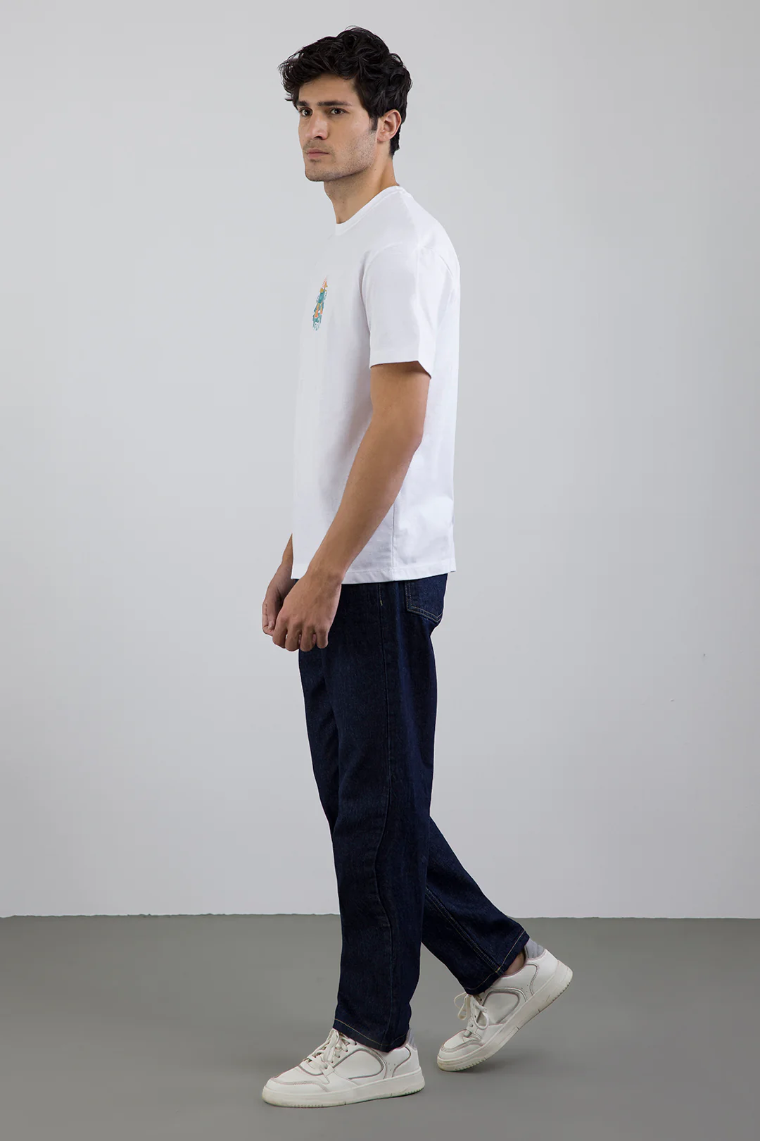 Graphic T-Shirt - R315 - Image 5