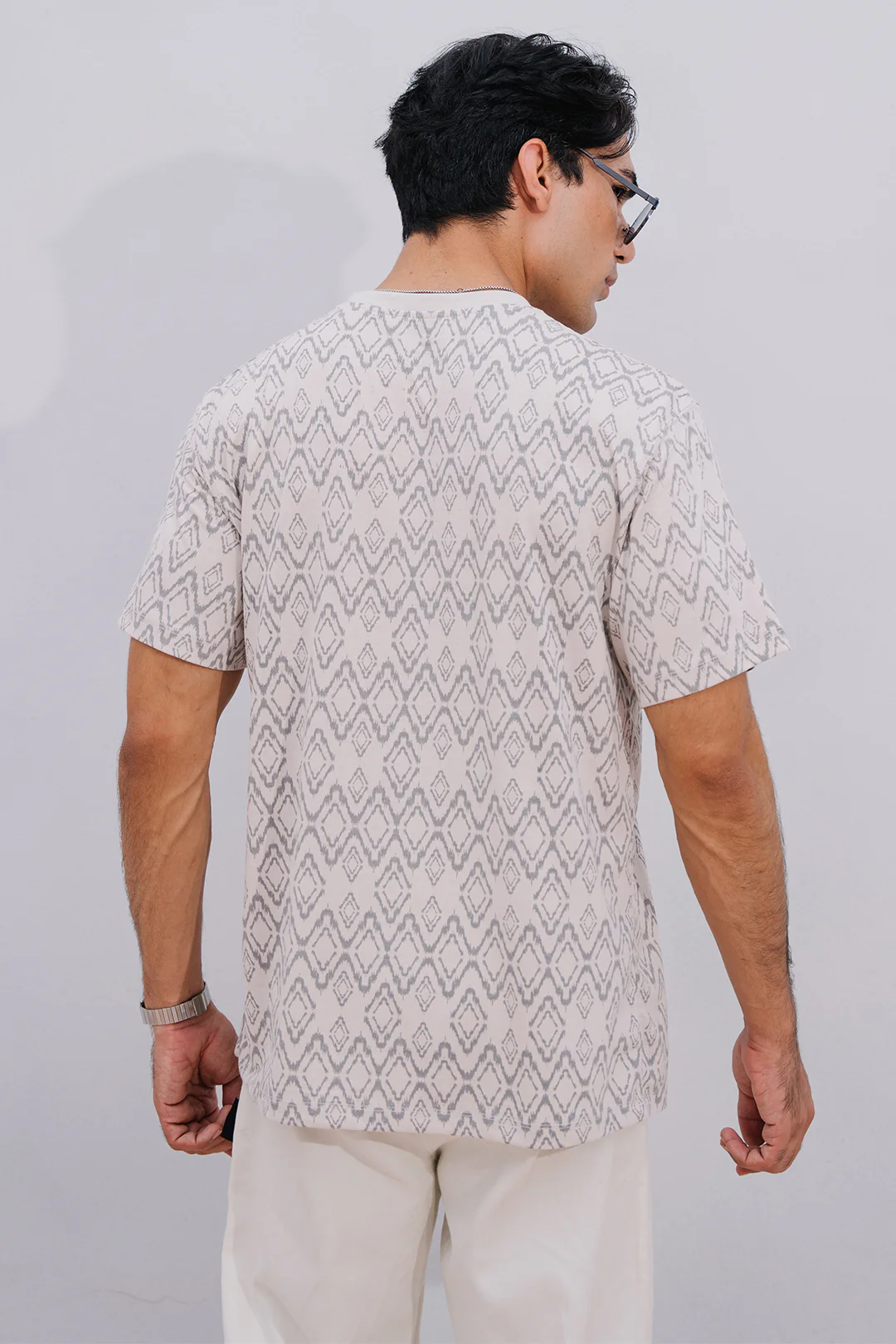Relax Graphic T-Shirt - X079 - Image 4