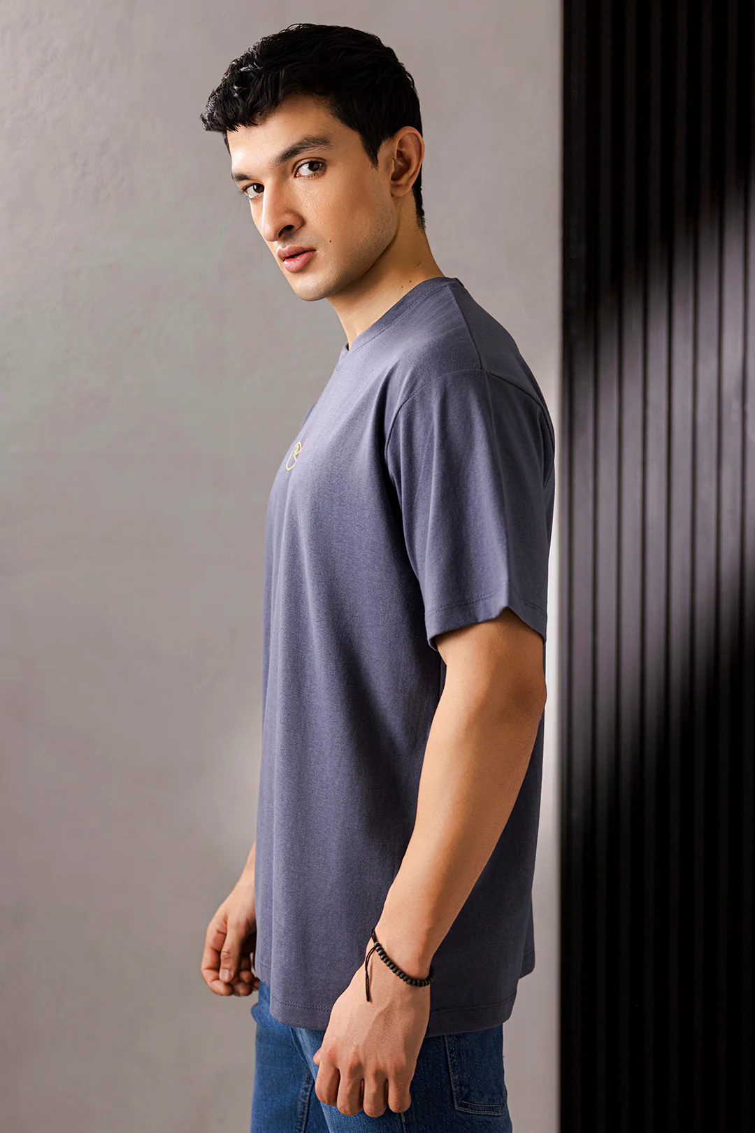 Relax Graphic T-Shirt - X136 - Image 3