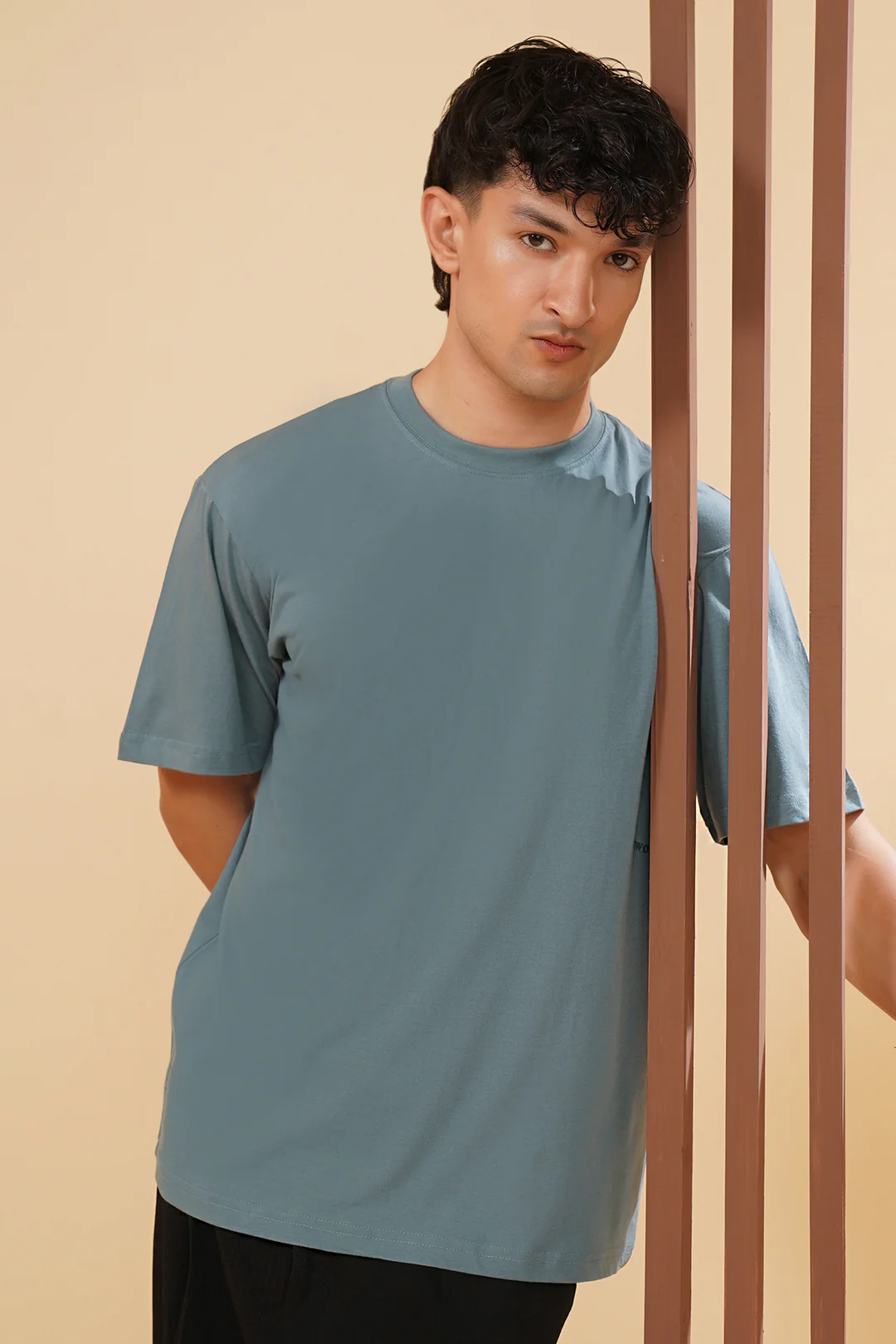 Relax Graphic T-Shirt - X290 - Image 3