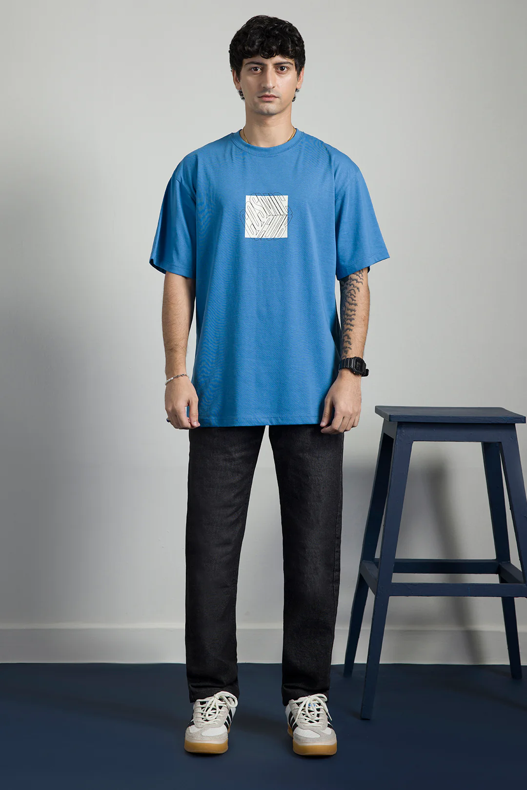 Relax Graphic T-Shirt - X325 - Image 2