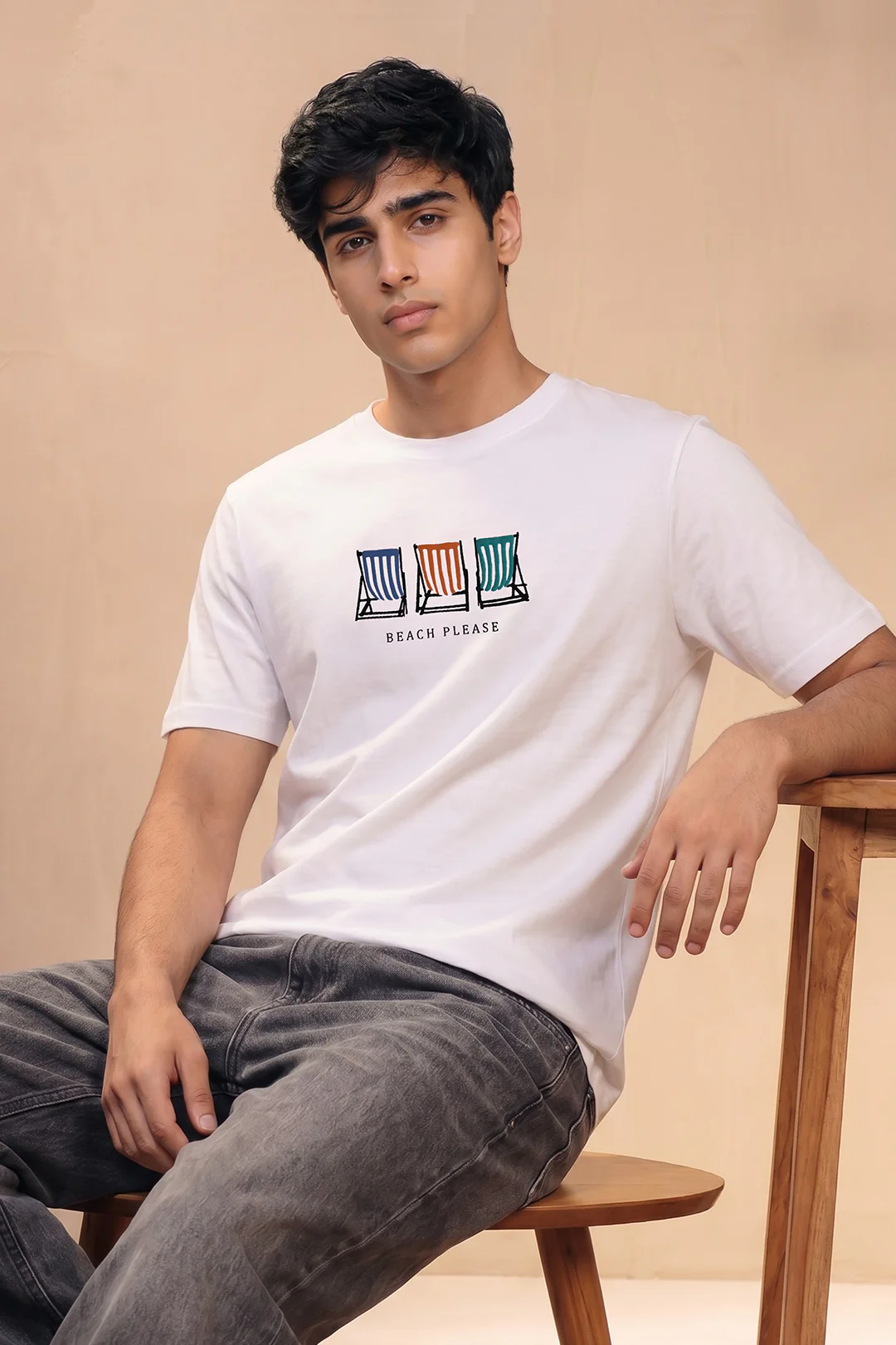 Graphic T-Shirt - R030 - Image 5
