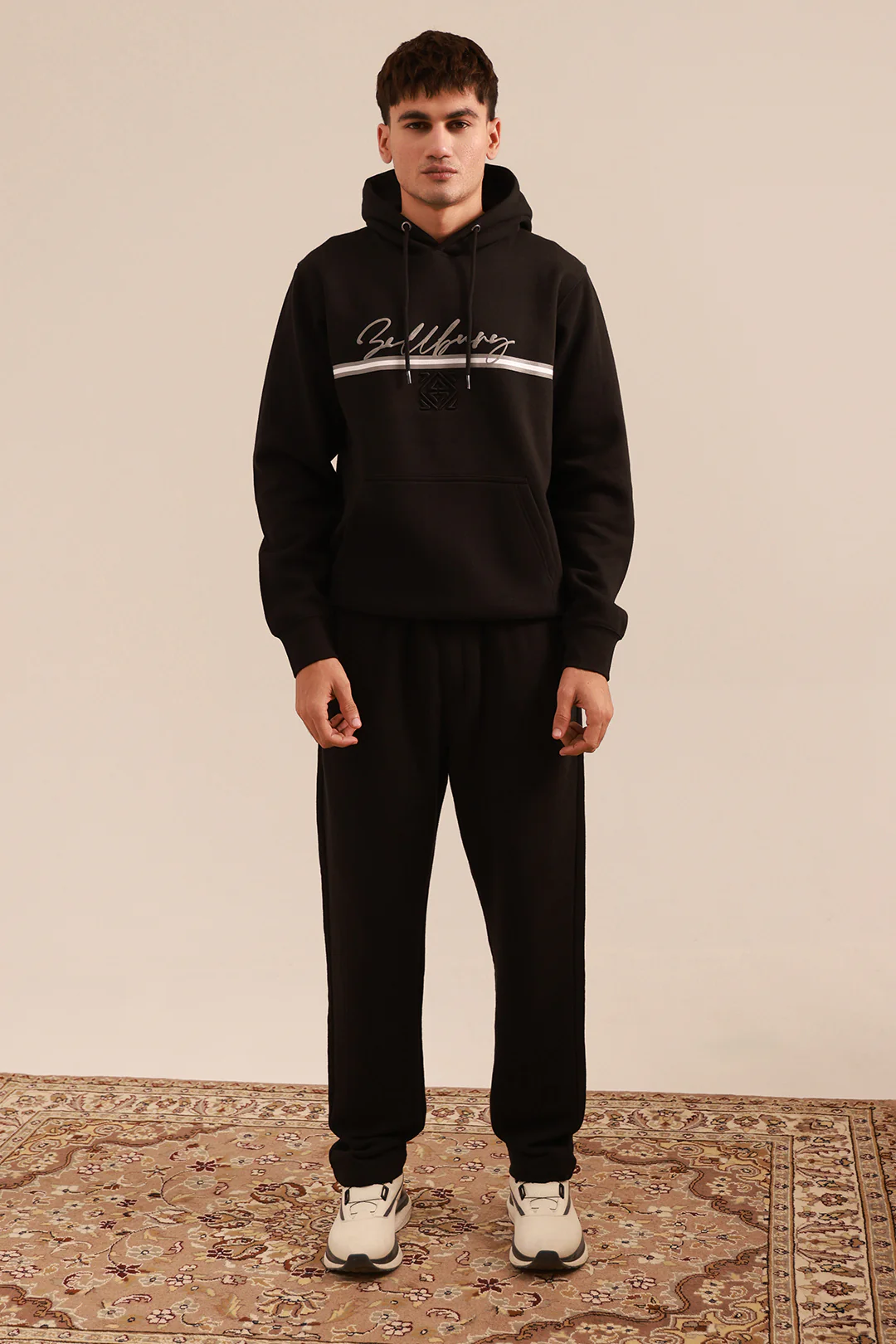 Graphic Hoodie - 5001 - Image 3