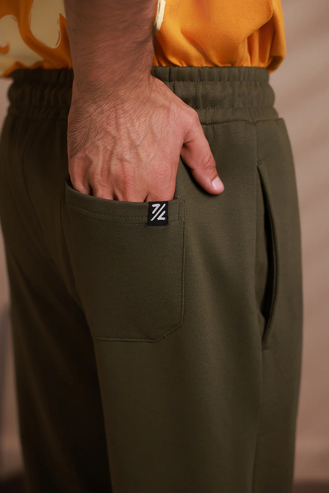Knitted Relaxed-Cuff Pant - 5003 - Image 3