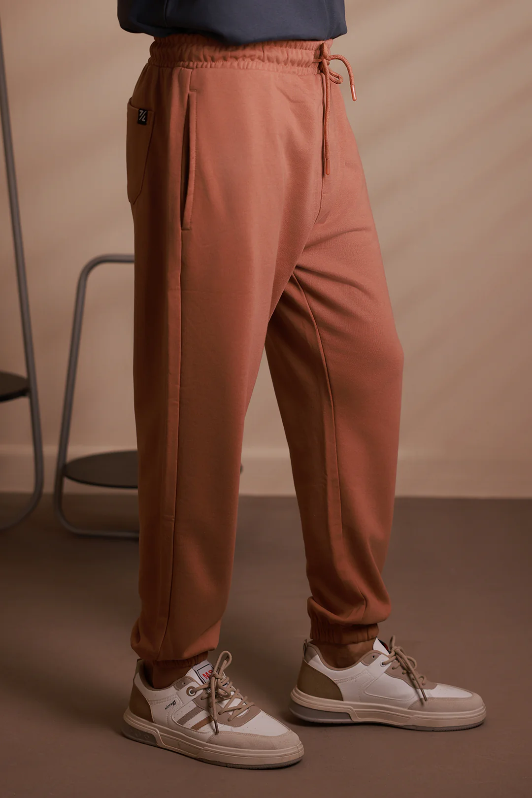 Knitted Relaxed-Cuff Pant - 5003 - Image 4