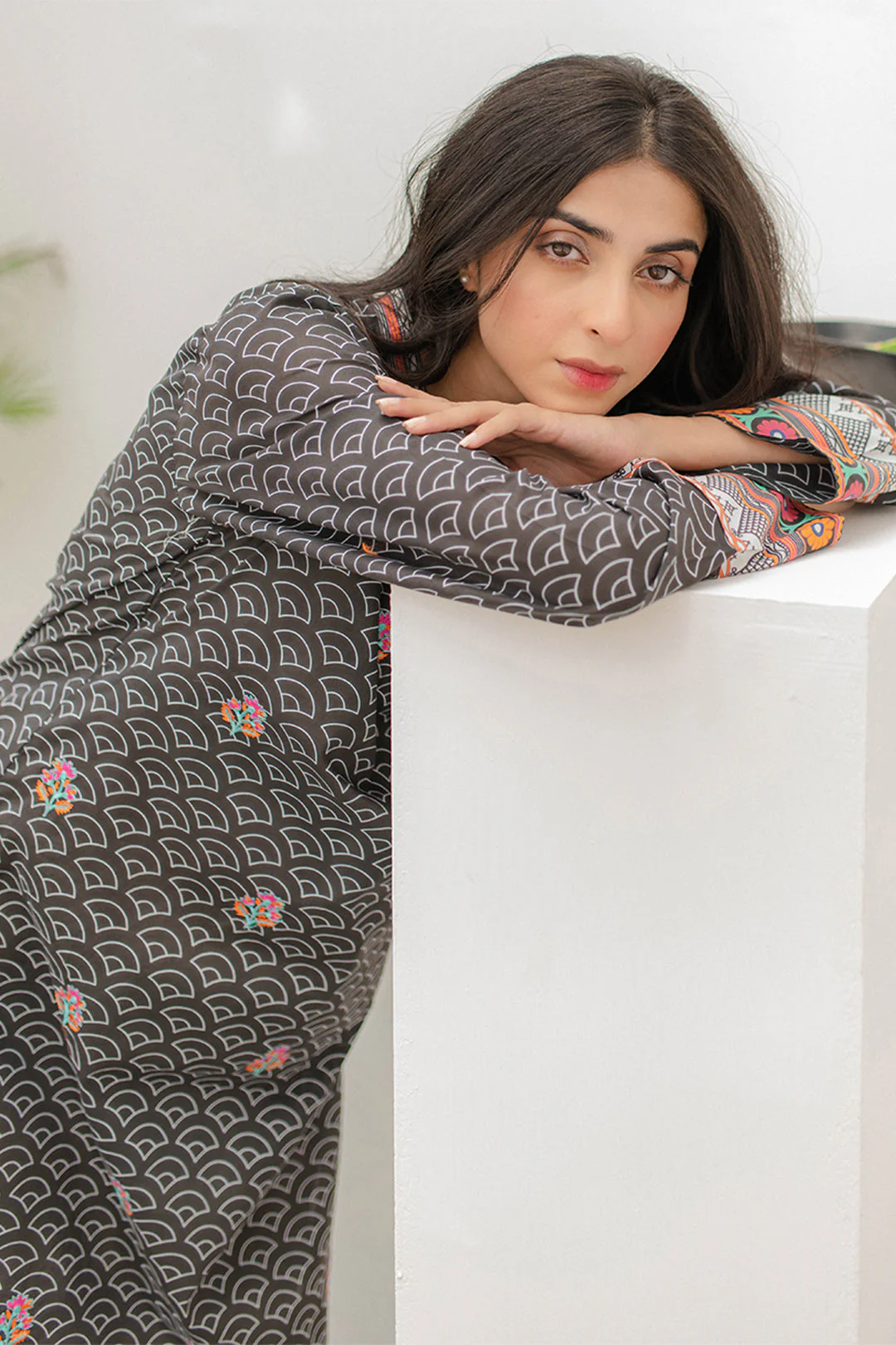 Embroidered Kurta - 0803 - Image 6
