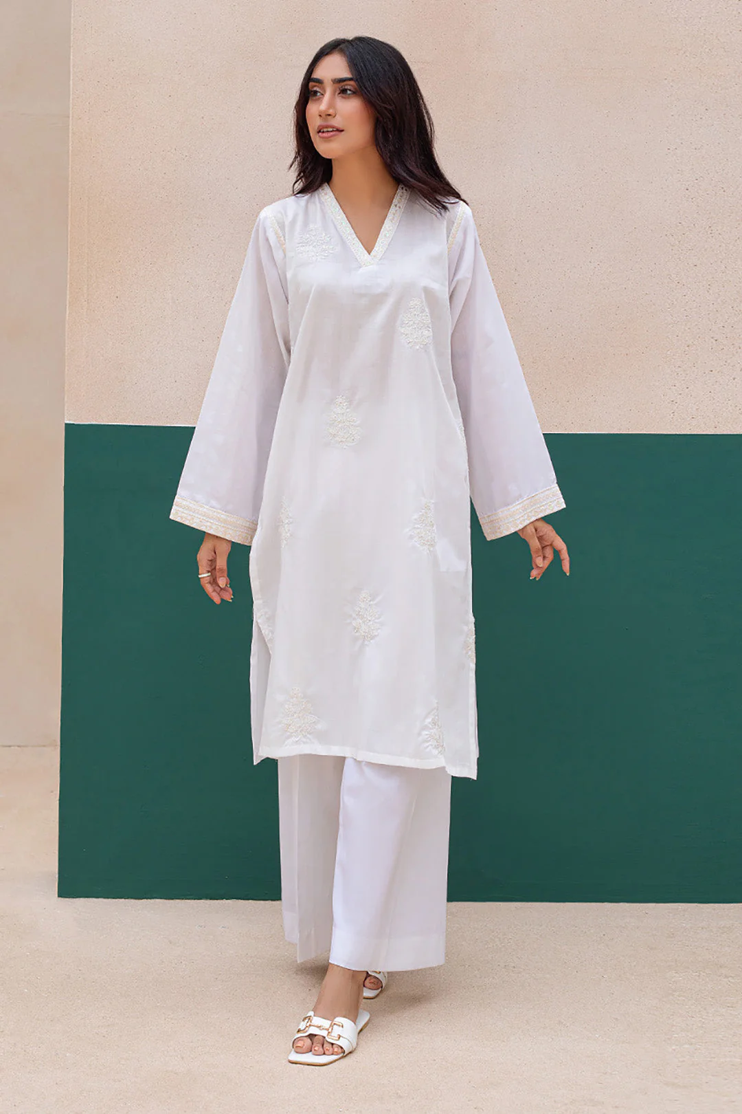 Embroidered Kurta - 0932 - Image 3