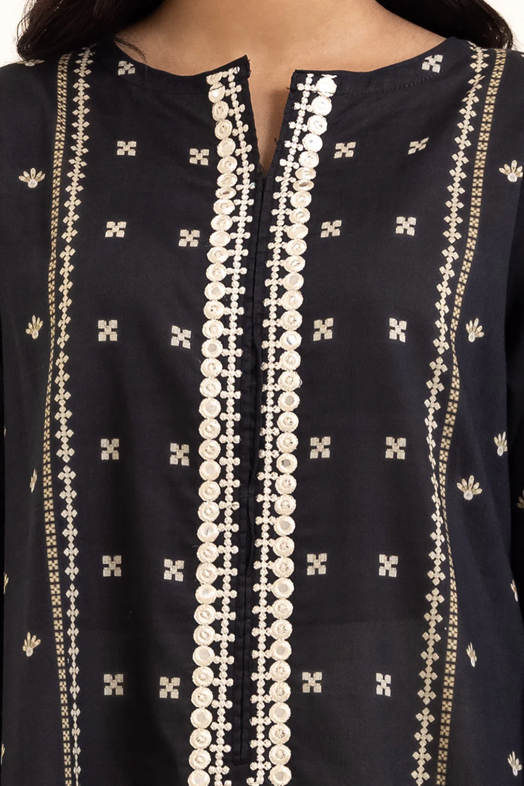Embroidered Kurta - 1025 - Image 4