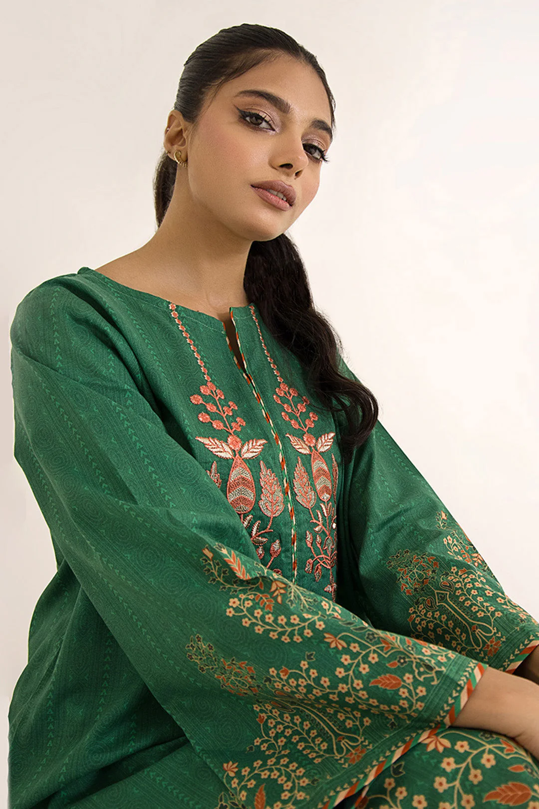 Embroidered Kurta - 1114 - Image 6