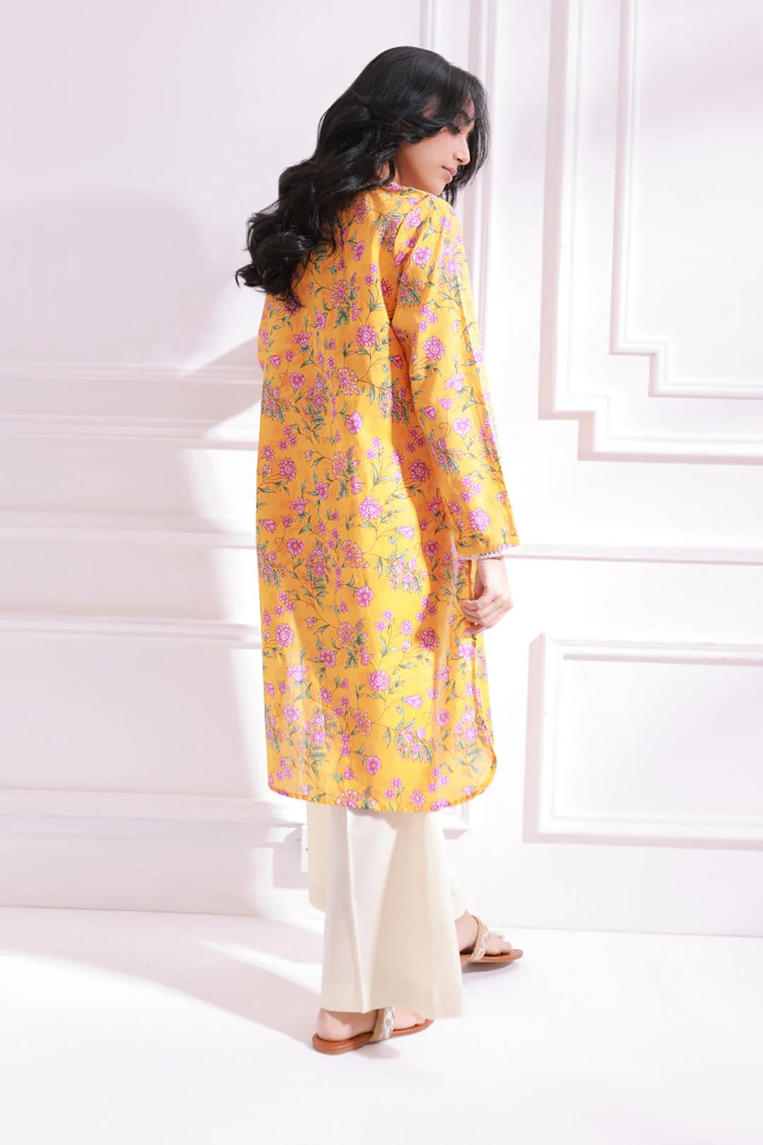 Embroidered Kurta - 1664 - Image 5
