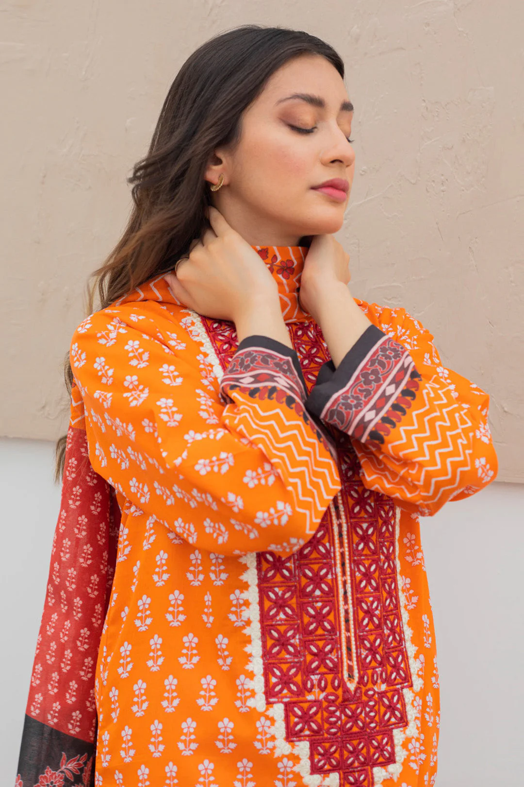 Embroidered Kurta Dupatta - 1068 - Image 6
