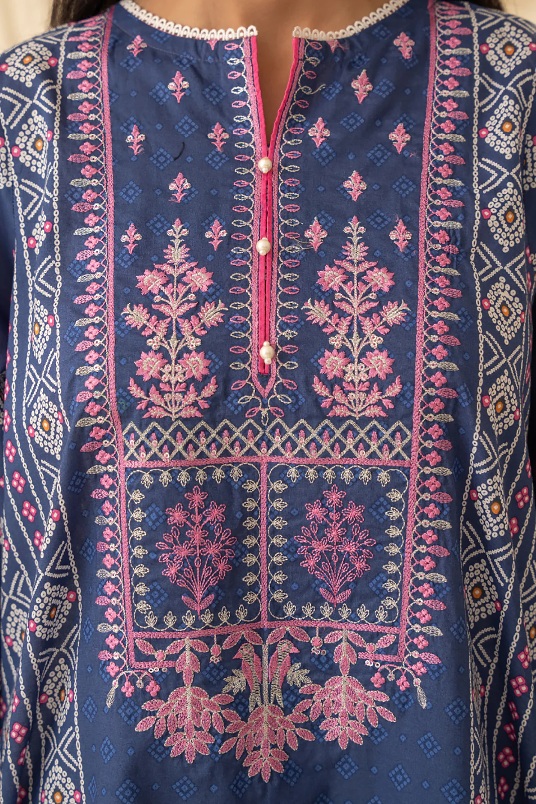 Embroidered Kurta Dupatta - 1708 - Image 4