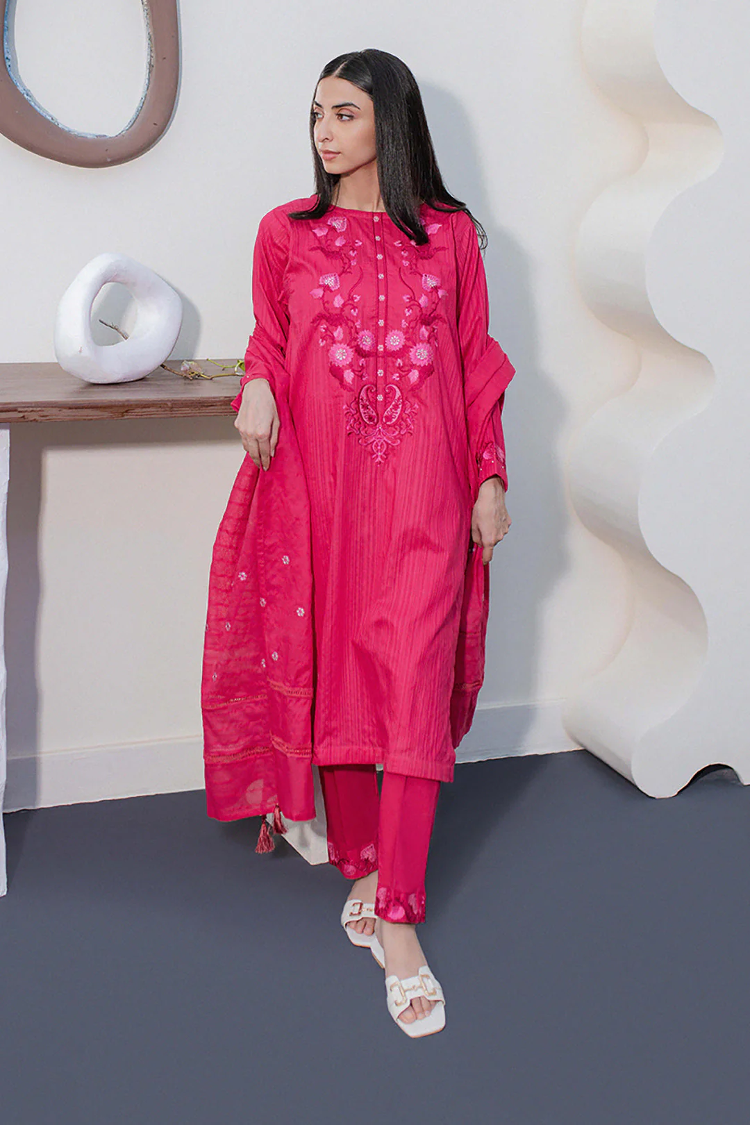Embroidered Kurta Dupatta Trouser - 1230 - Image 2