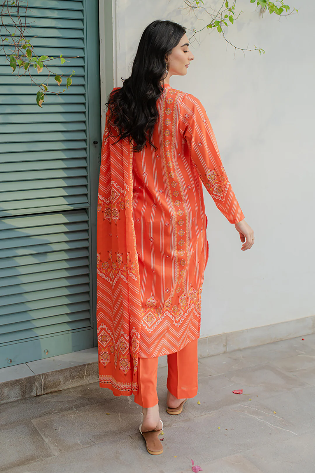 Kurta Dupatta Trouser - 1747 - Image 5