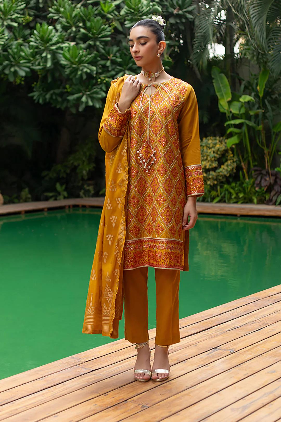 Embroidered Kurta Dupatta Trouser - 3253 - Image 2