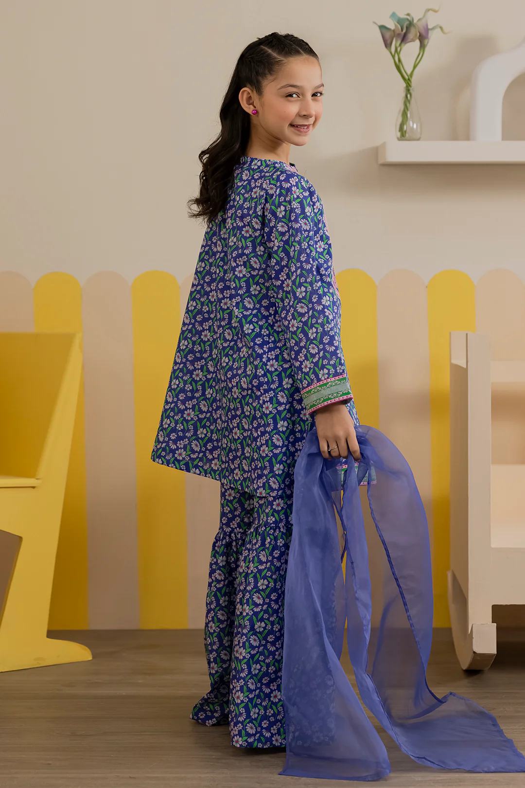 Embroidered Kurta Dupatta Trouser - 3411 - Image 4