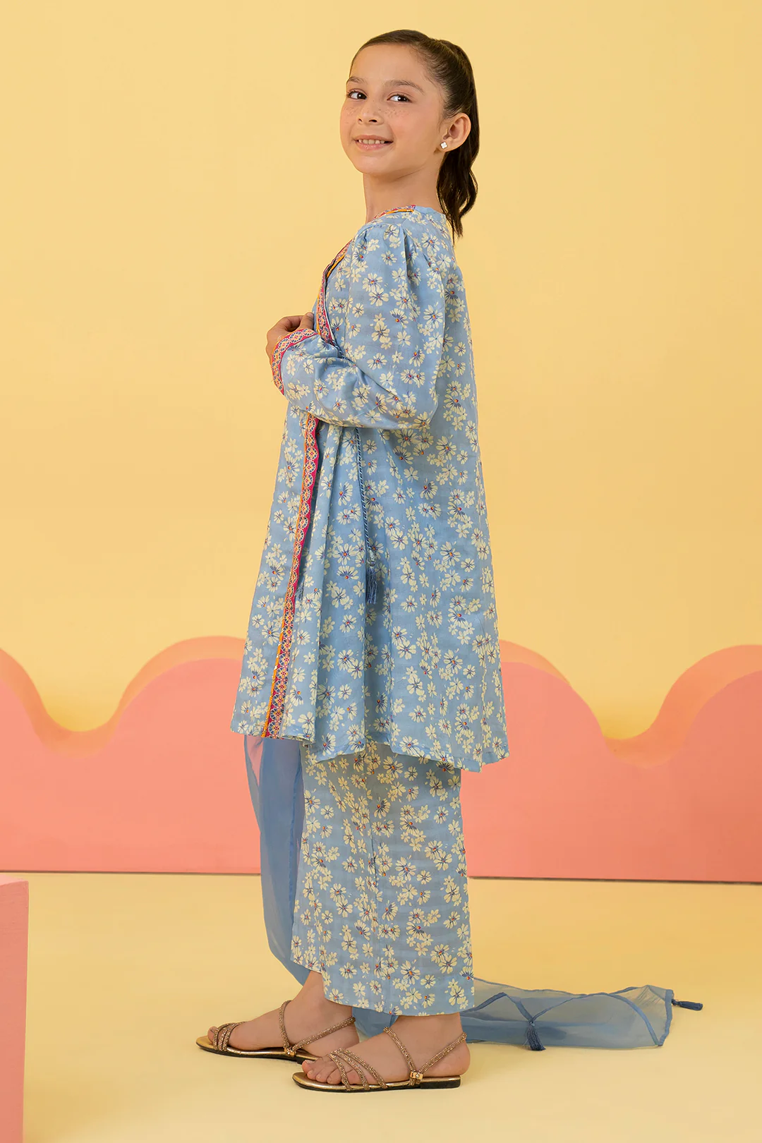 Kurta Dupatta Trouser - 3196 - Image 3