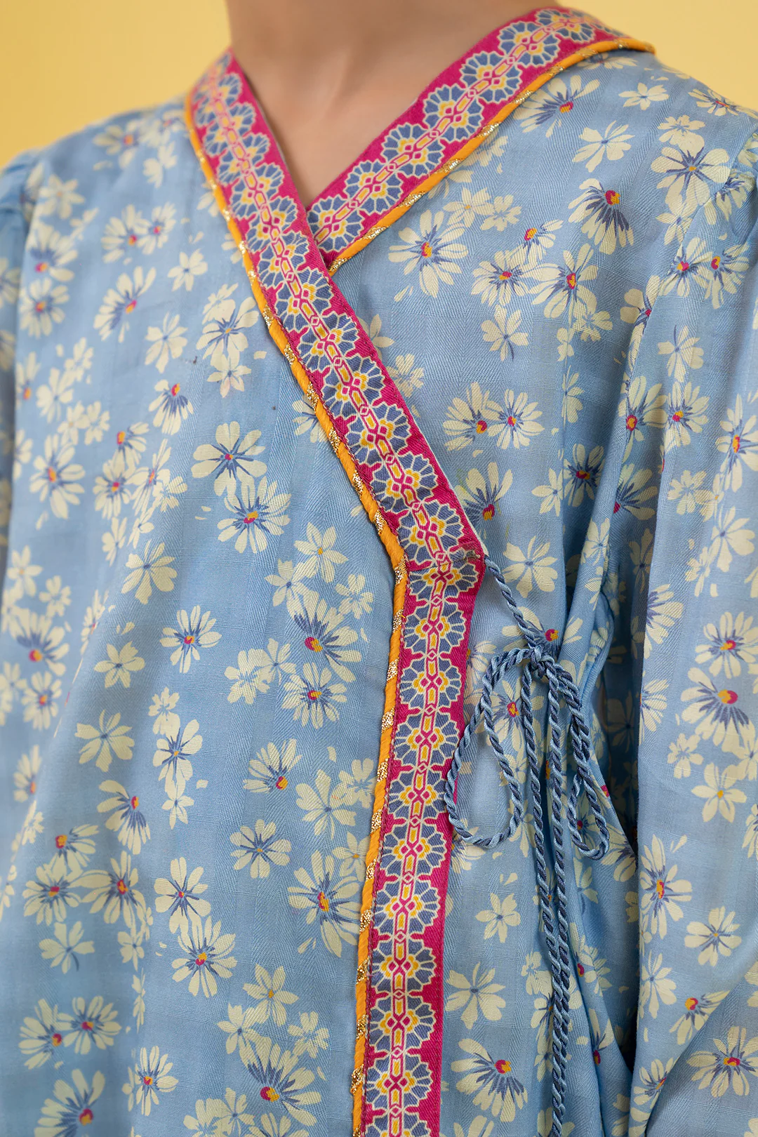 Kurta Dupatta Trouser - 3196 - Image 4