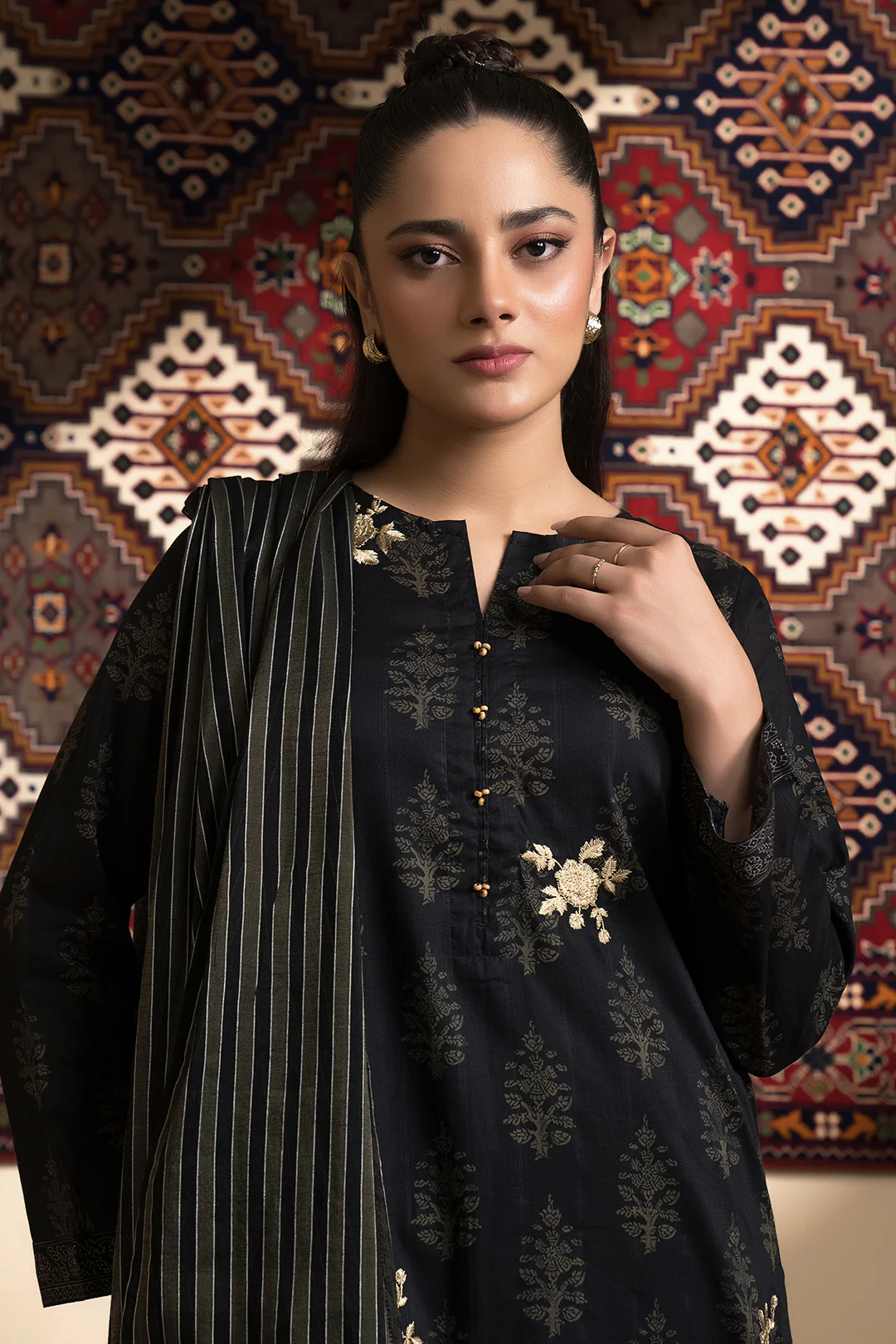 Embroidered Kurta Dupatta Trouser - 2298 - Image 2
