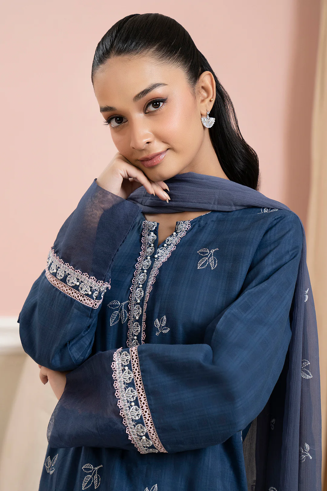 Embroidered Kurta Dupatta Trouser - 3335 - Image 2