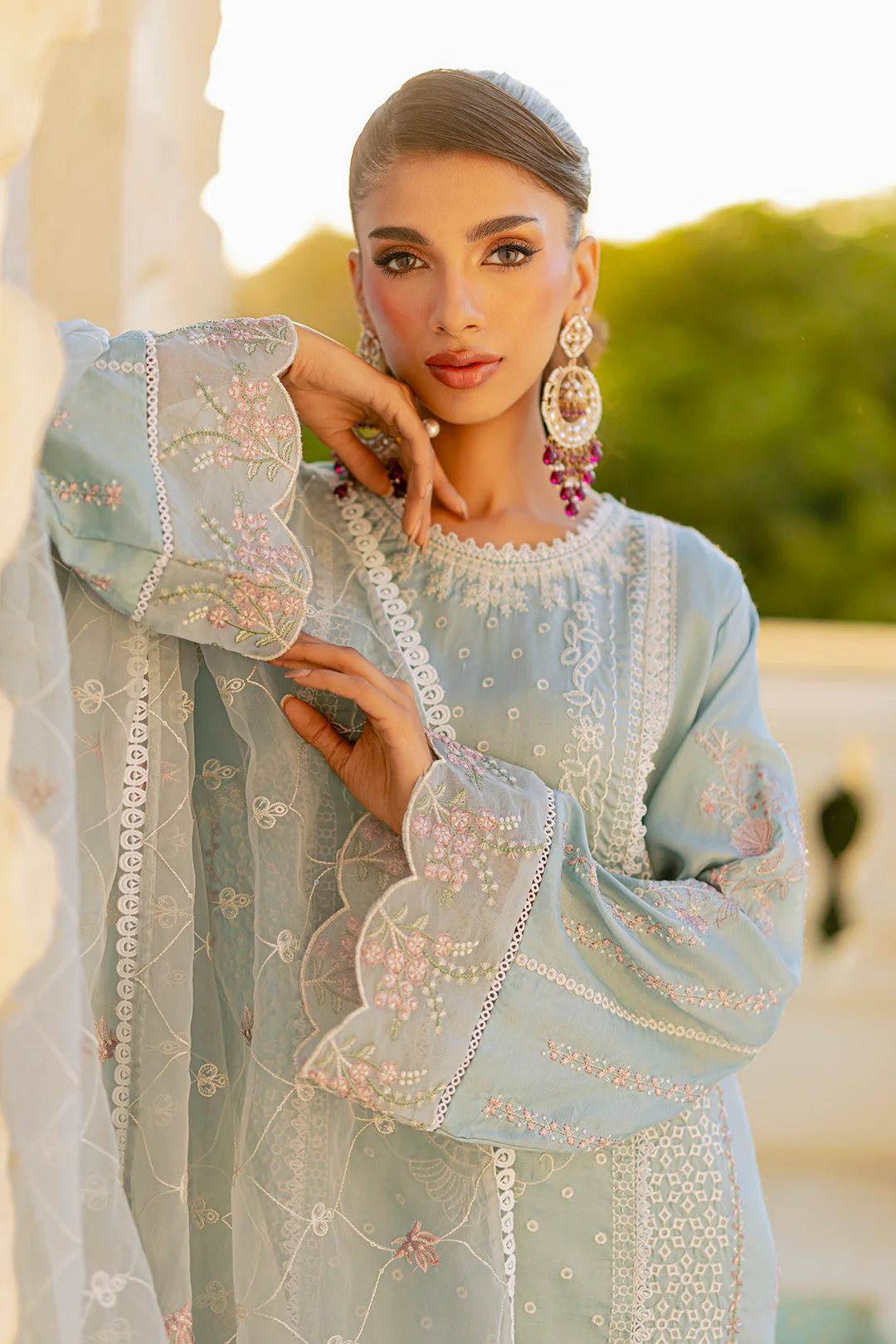 Embroidered Kurta Dupatta Trouser - 0739 - Image 5