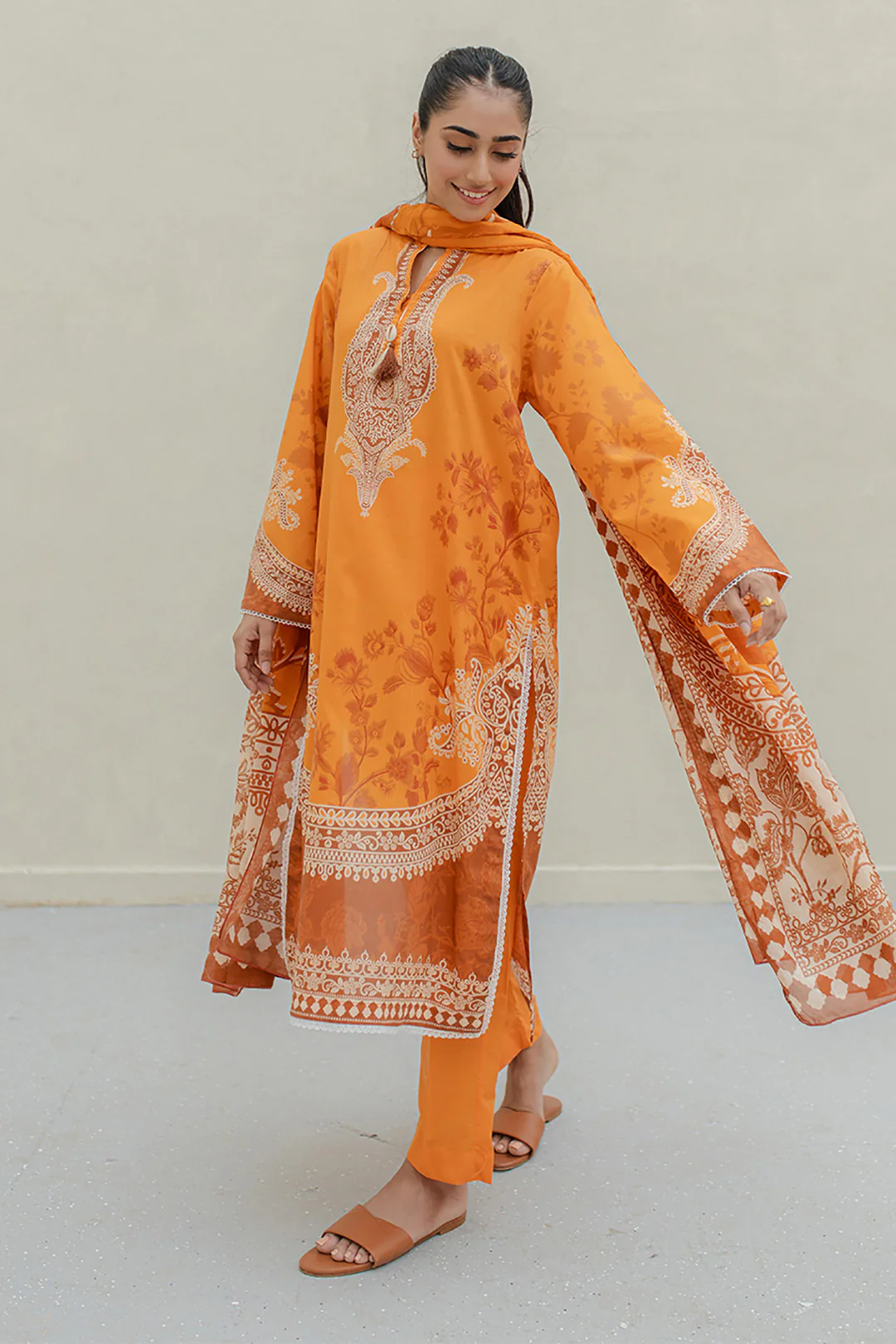 Kurta Dupatta Trouser - 1182 - Image 3