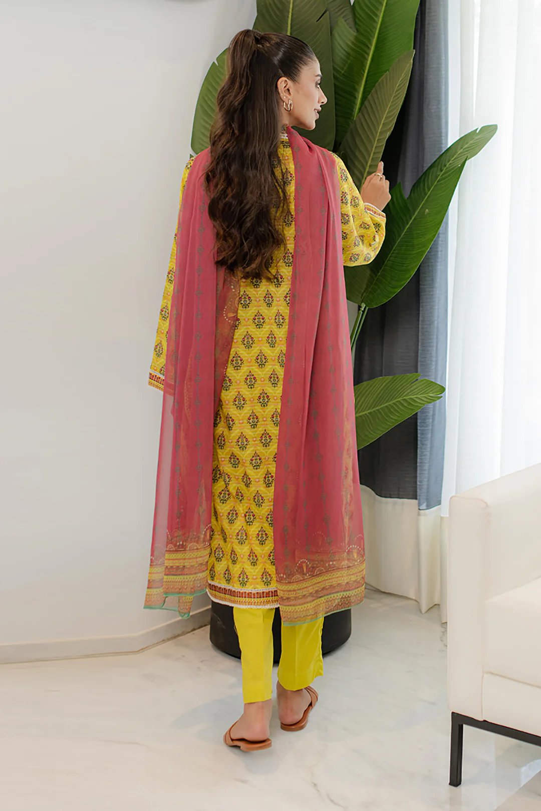 Kurta Dupatta Trouser - 1746 - Image 5