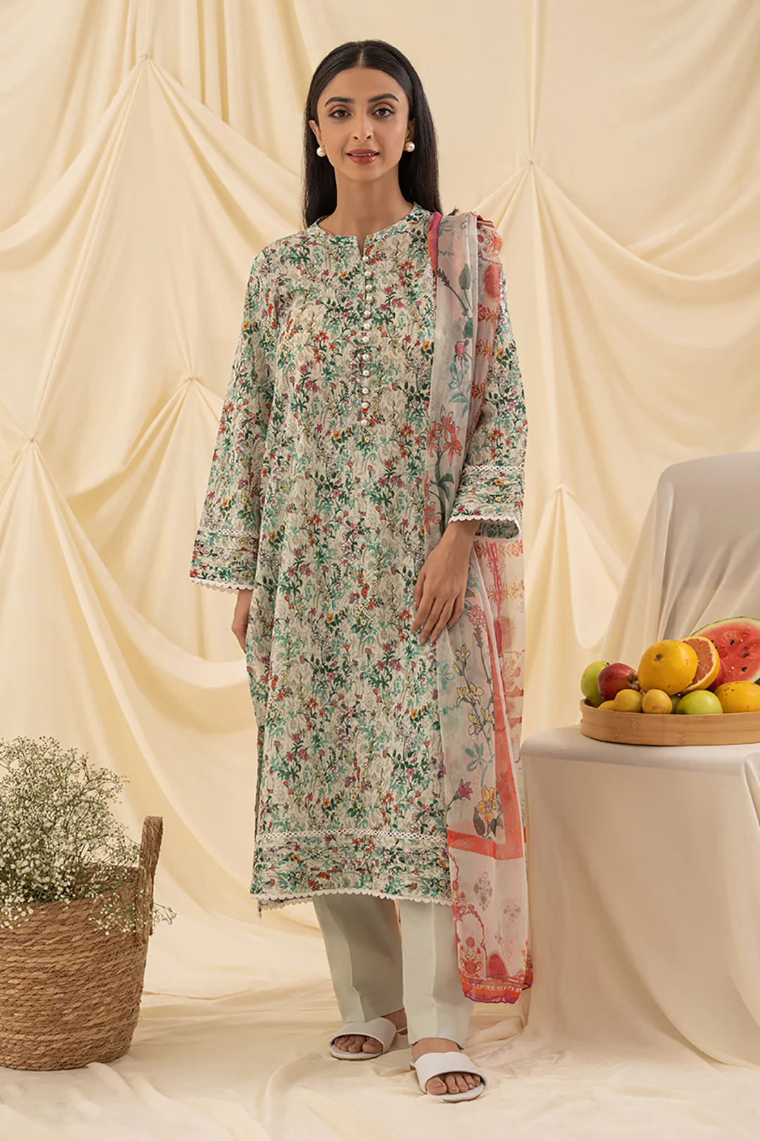Kurta Dupatta Trouser - 1748 - Image 3