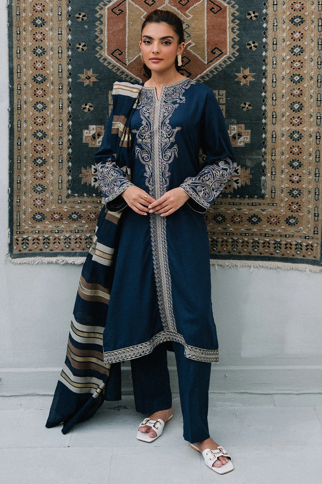 Embroidered Kurta Dupatta Trouser - 1780 - Image 2