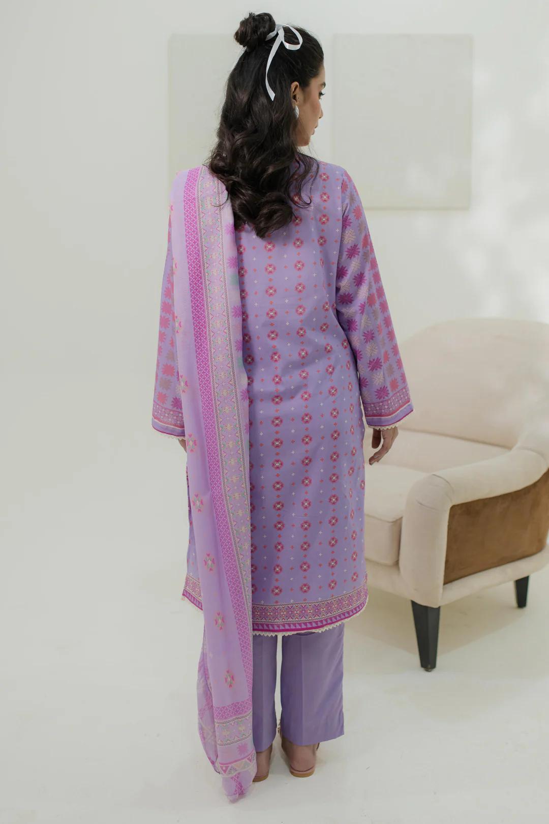 Kurta Dupatta Trouser - 1947 - Image 5