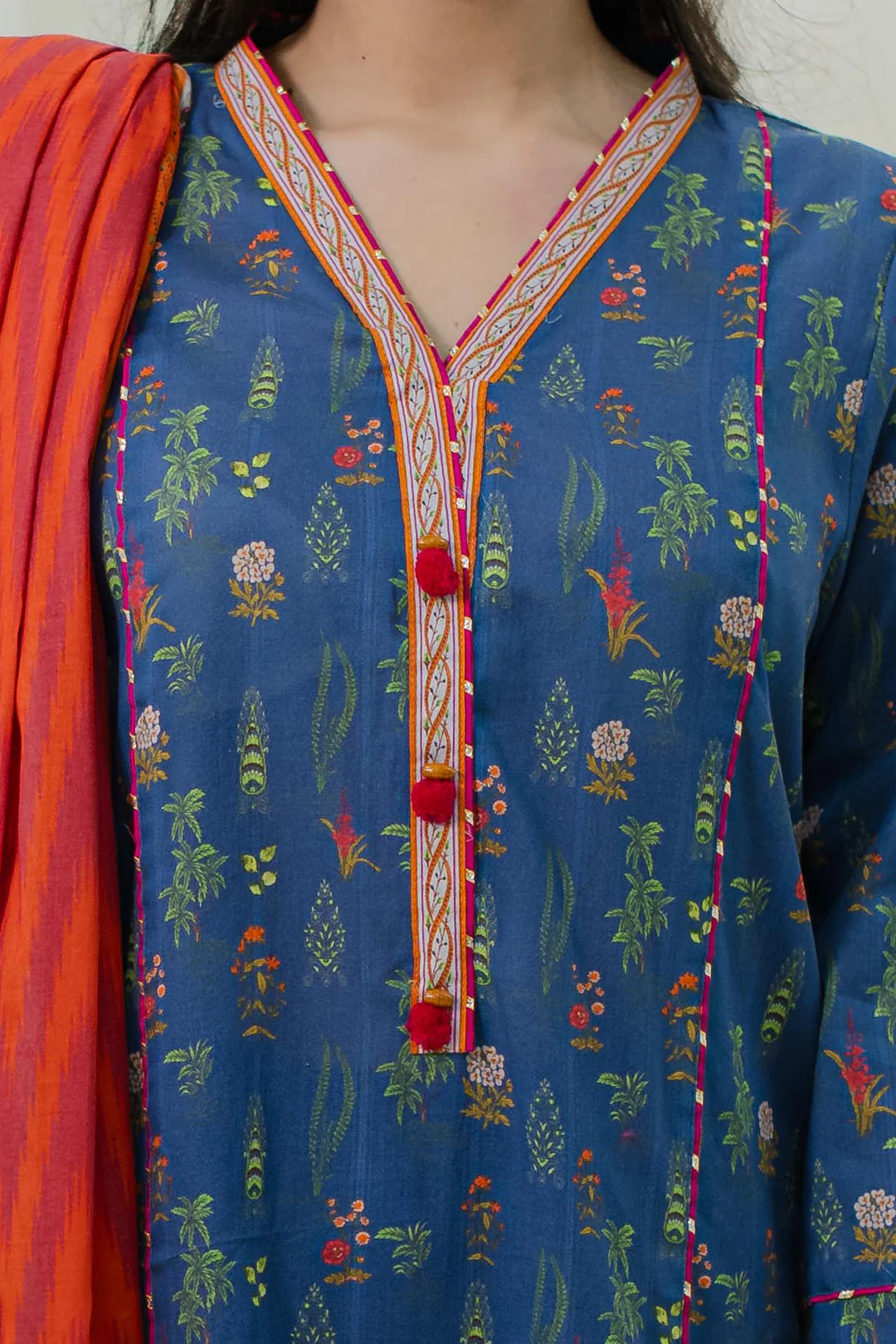 Kurta Dupatta Trouser - 1953 - Image 4