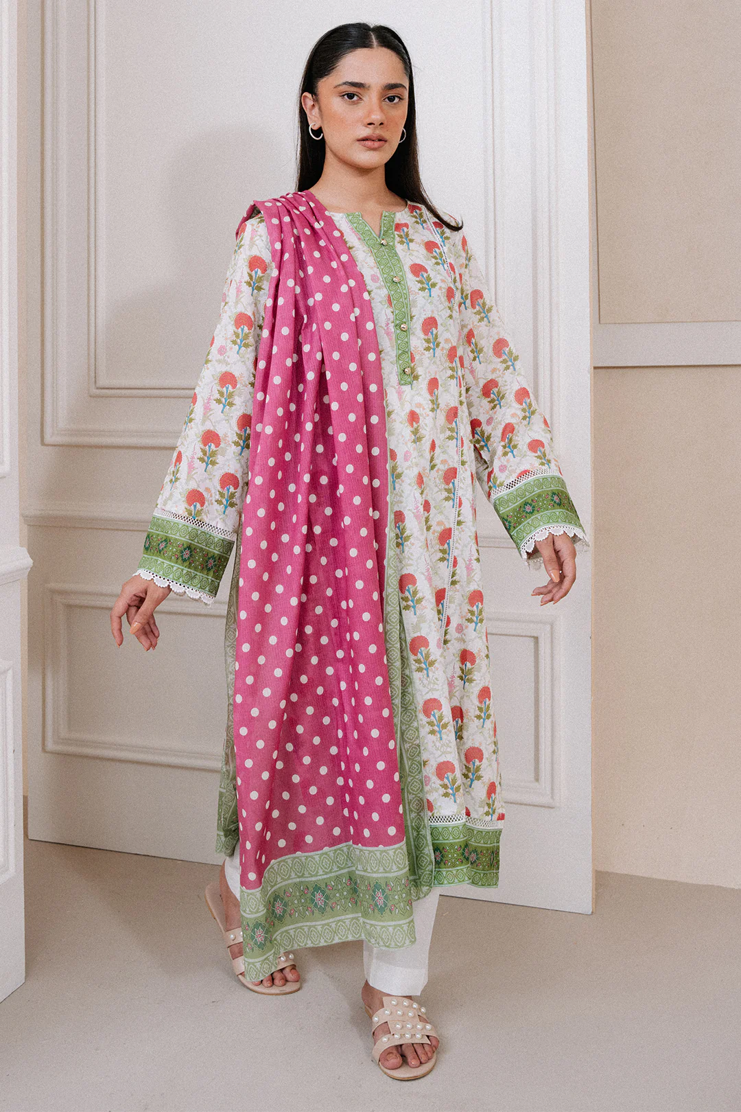 Kurta Dupatta Trouser - 1957 - Image 2