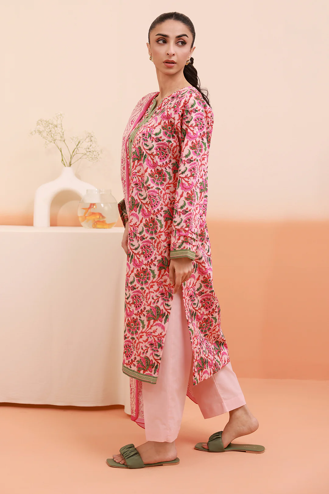 Kurta Dupatta Trouser - 1487 - Image 3