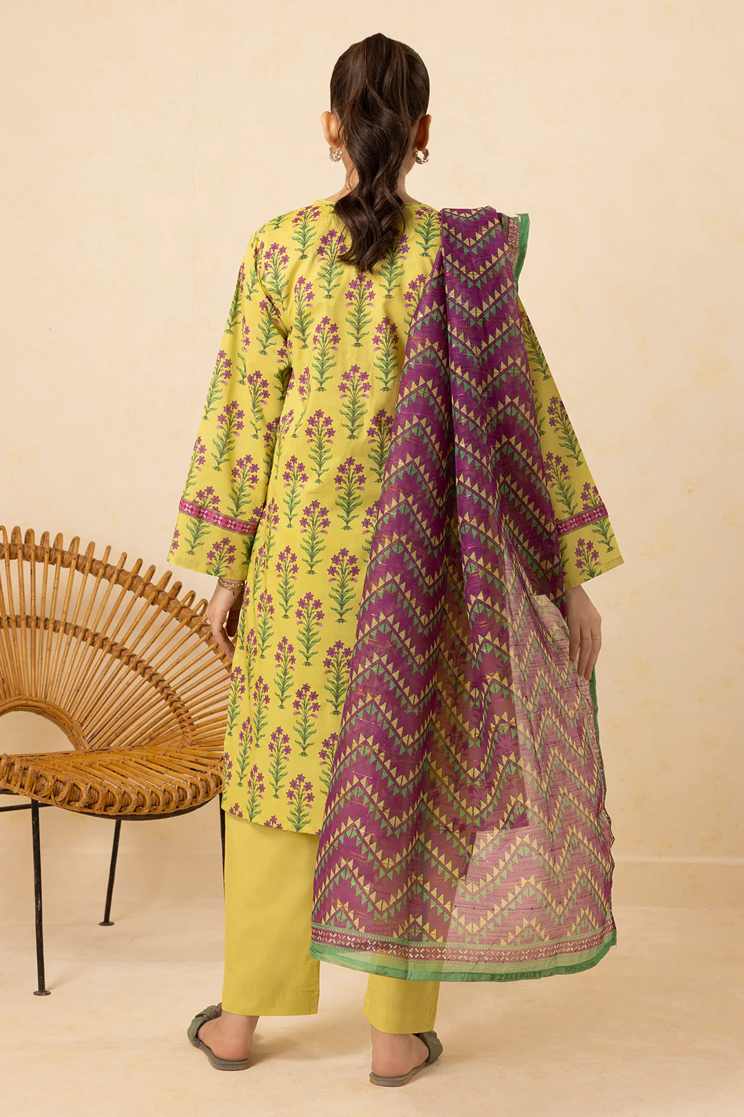 Kurta Dupatta Trouser - 1489 - Image 7
