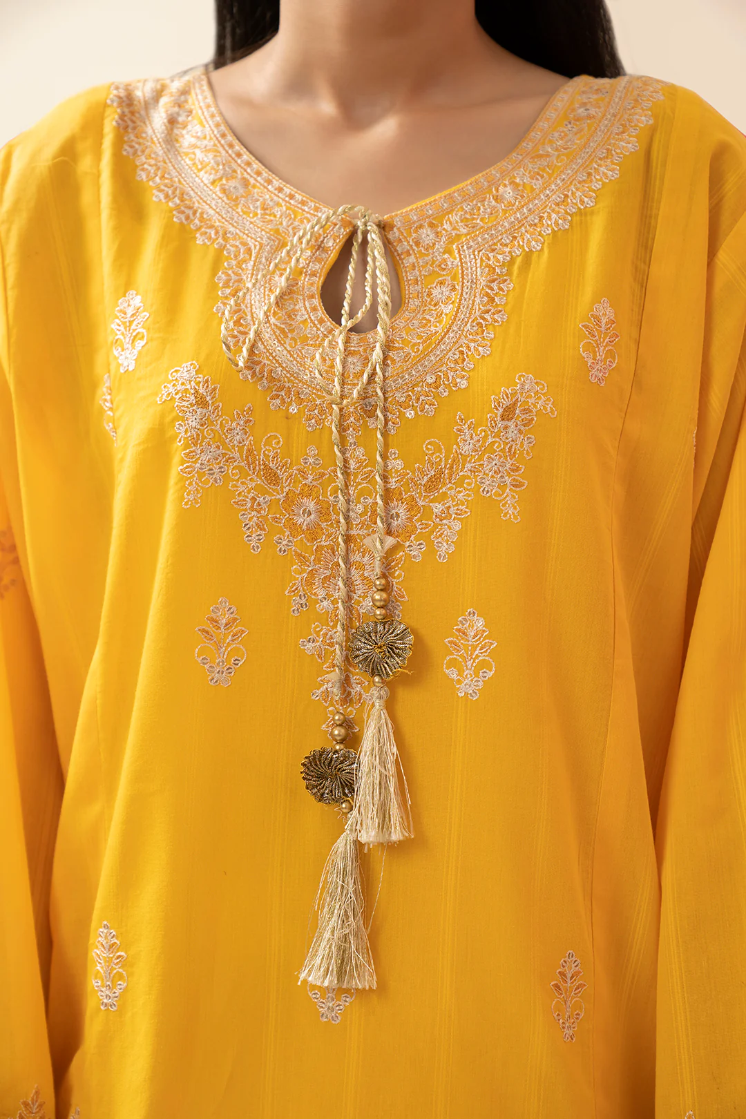 Embroidered Kurta Dupatta Trouser - 1631 - Image 5