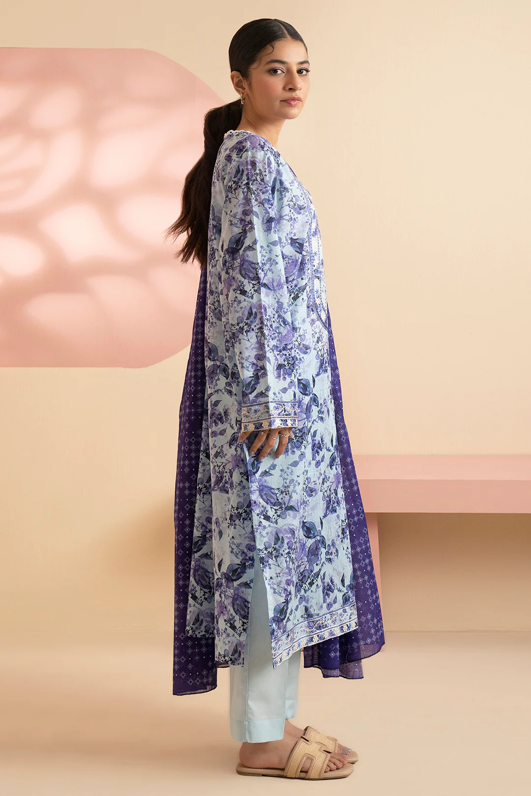 Embroidered Kurta Dupatta Trouser - 1632 - Image 7