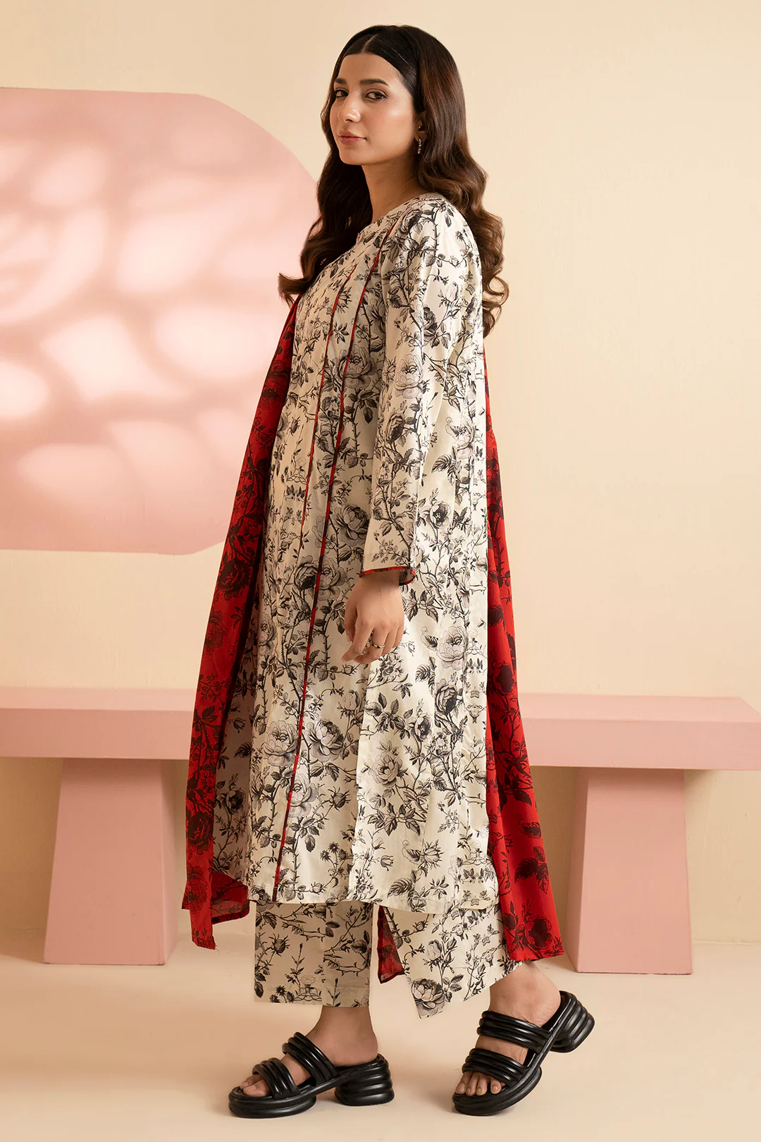 Kurta Dupatta Trouser - 1698 - Image 6