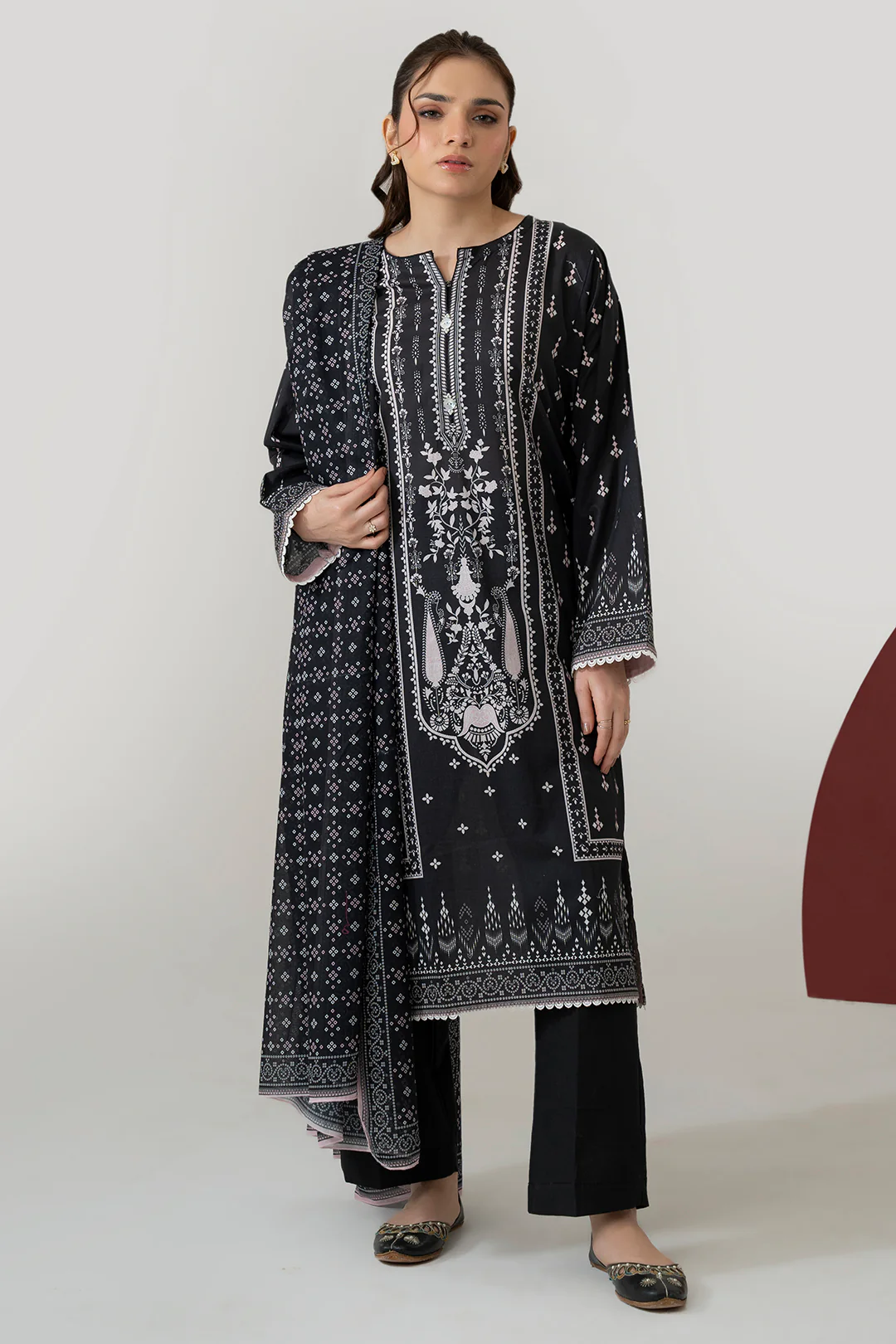 Kurta Dupatta Trouser - 1700