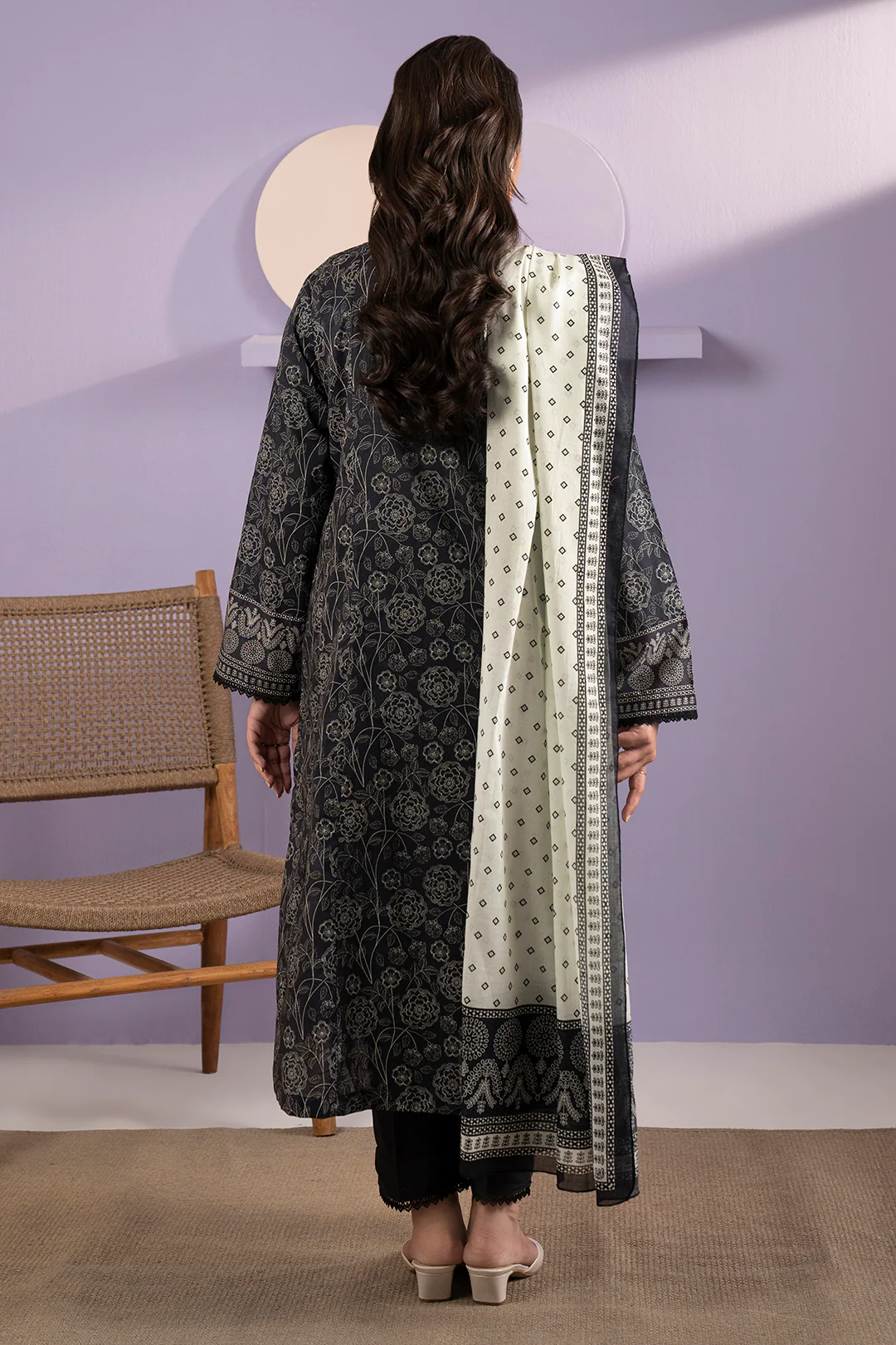 Kurta Dupatta Trouser - 1702 - Image 10