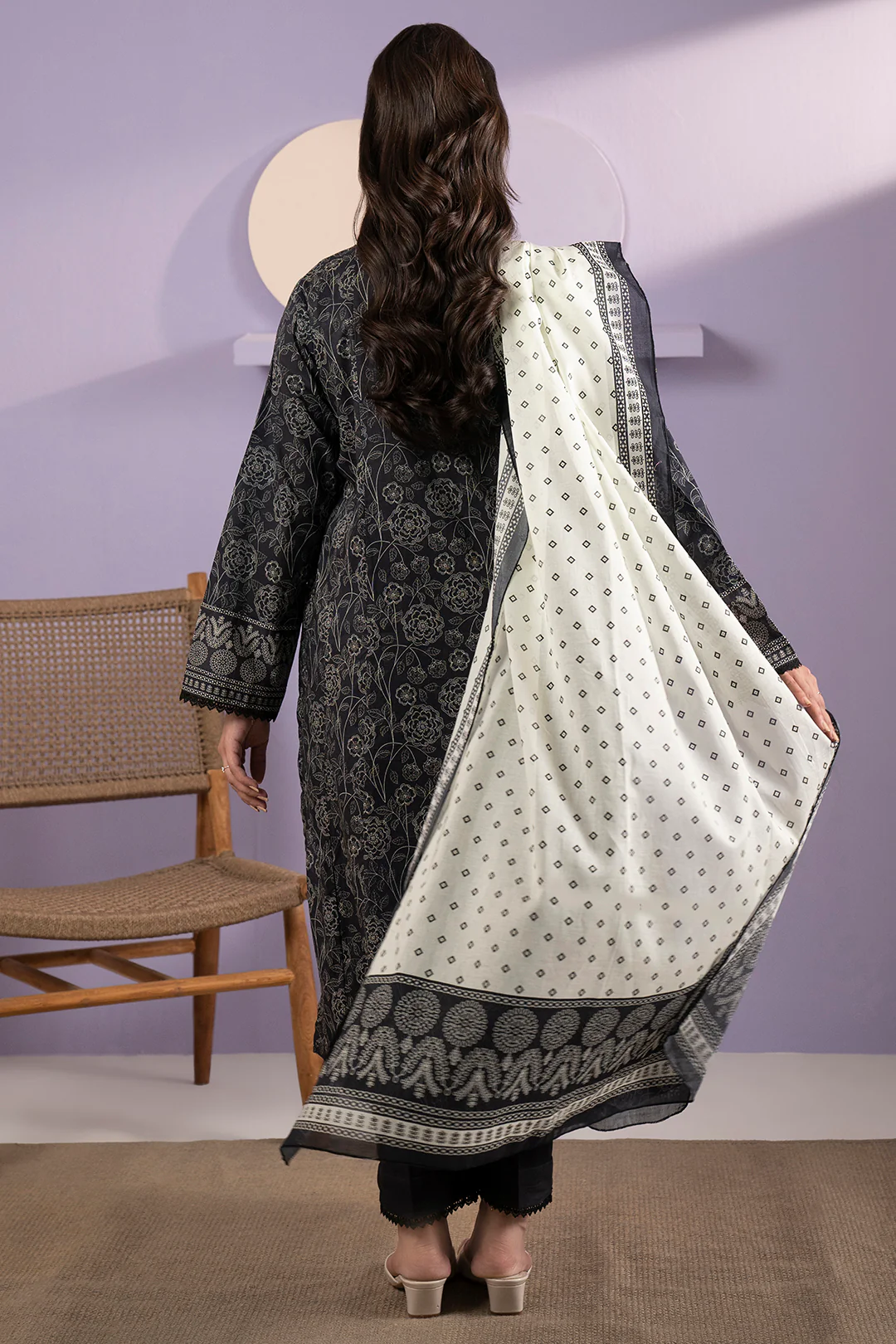 Kurta Dupatta Trouser - 1702 - Image 11