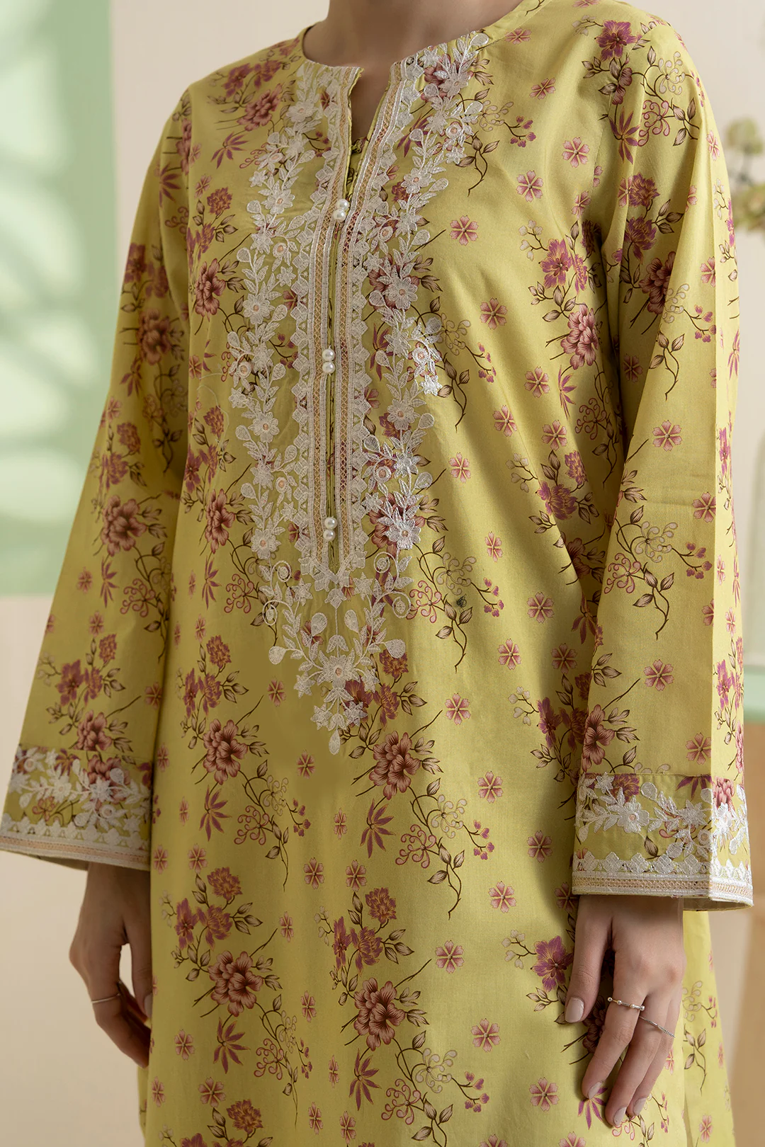 Embroidered Kurta Dupatta Trouser - 1712 - Image 4
