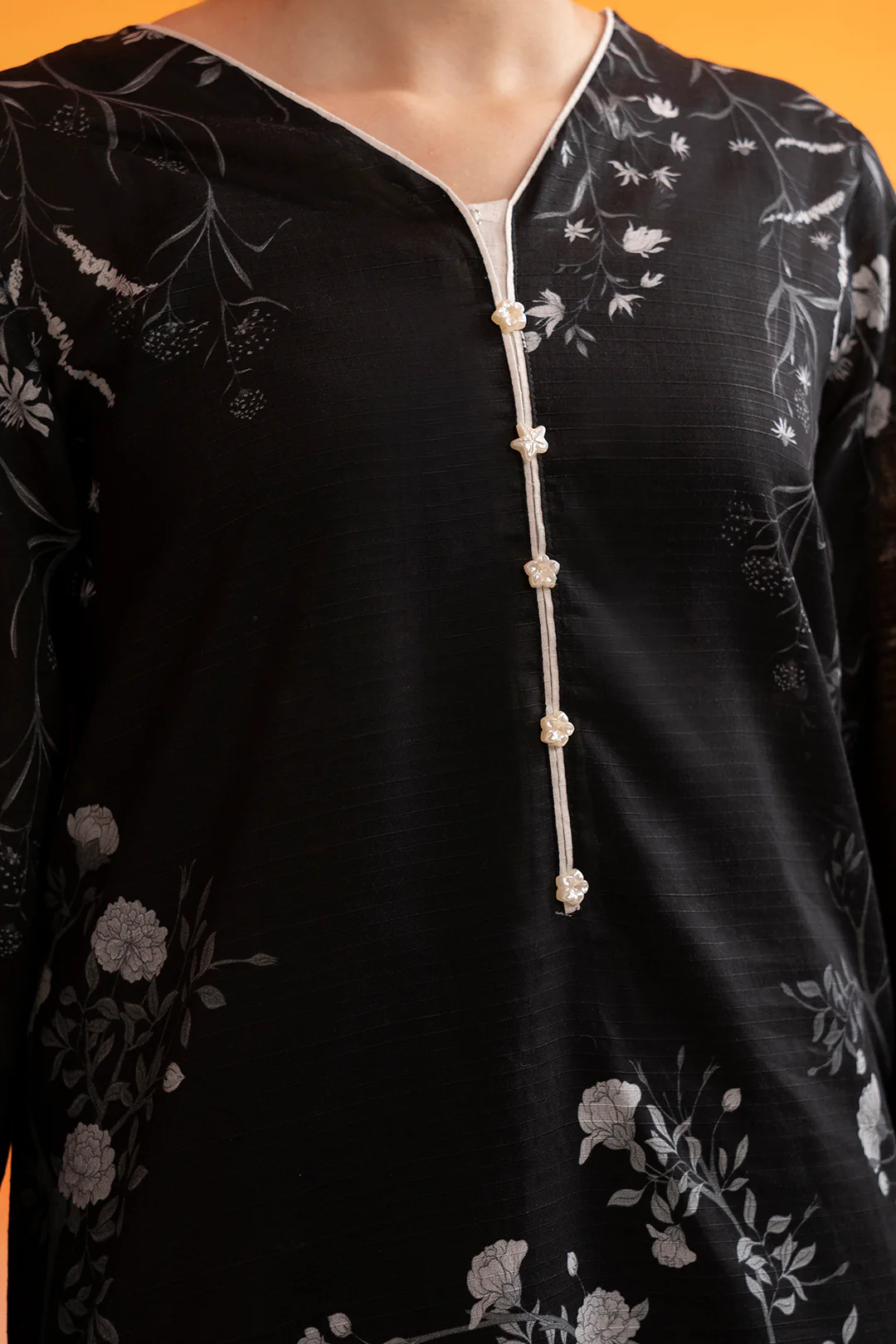 Kurta Dupatta Trouser - 1827 - Image 4