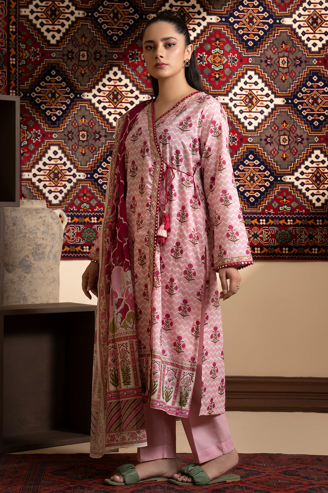 Kurta Dupatta Trouser - 1828 - Image 4