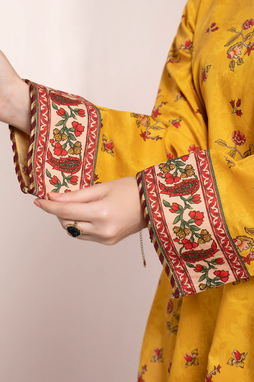 Kurta Dupatta Trouser - 1924 - Image 8