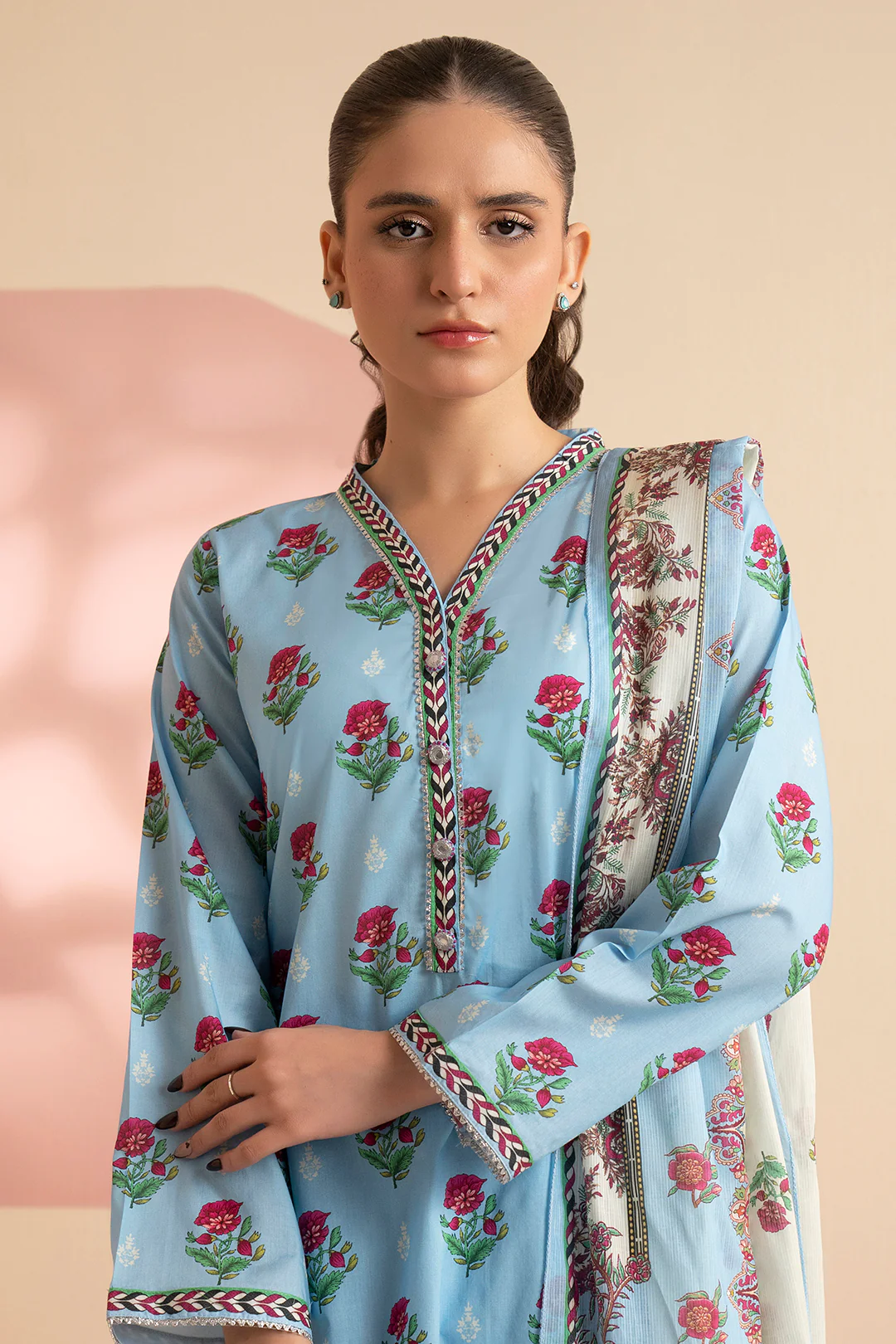 Kurta Dupatta Trouser - 1930 - Image 2