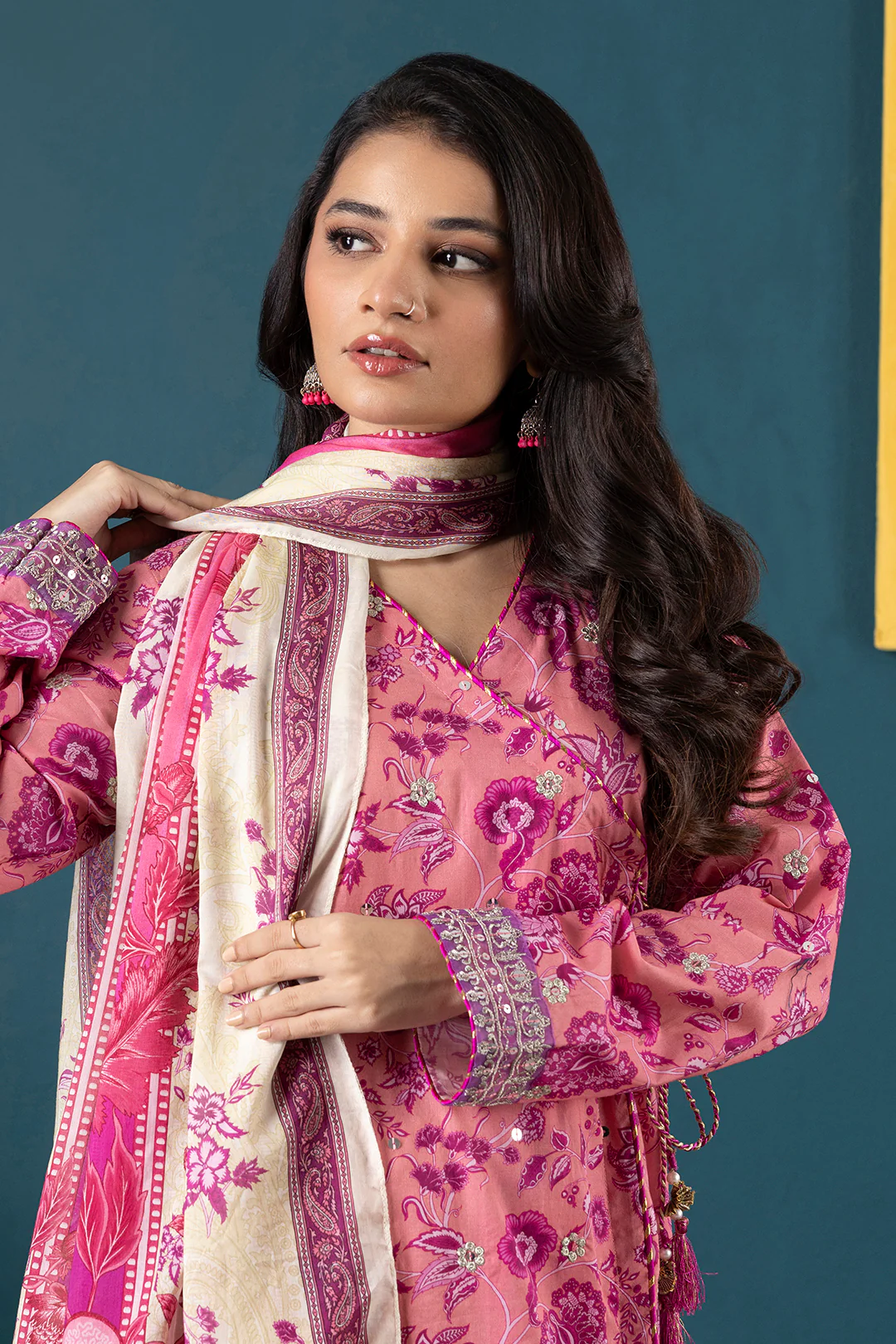 Embroidered Kurta Dupatta Trouser - 1936 - Image 6