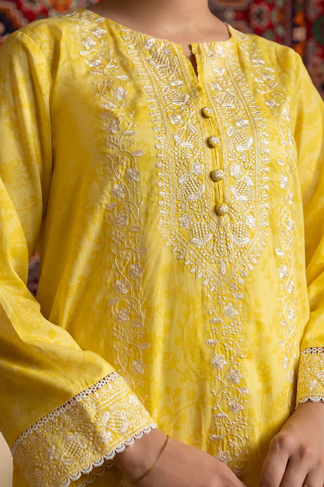 Embroidered Kurta Dupatta Trouser - 1939 - Image 4